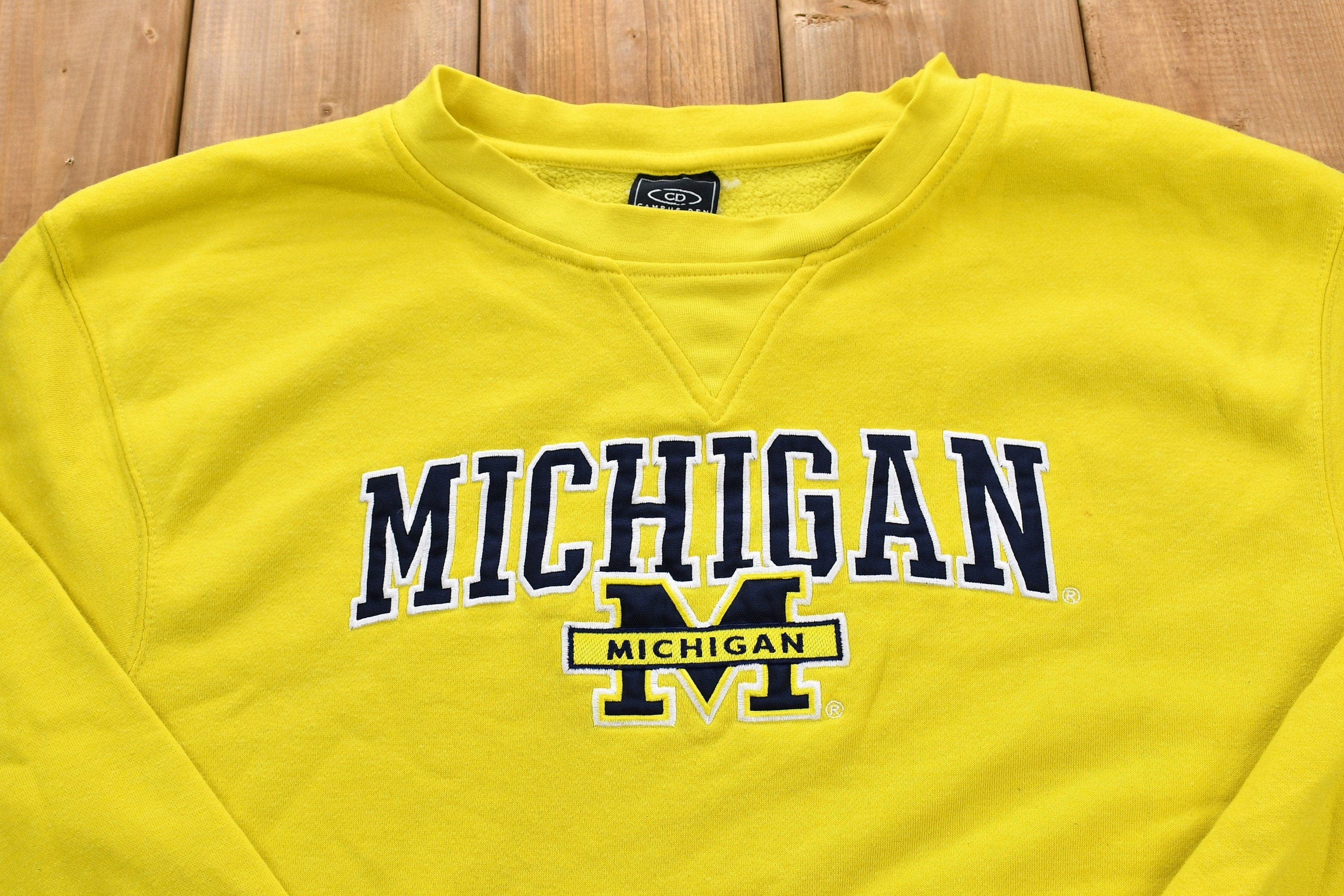 1990s Michigan Wolverines Crewneck Sweatshirt Men's Medium - Image 3