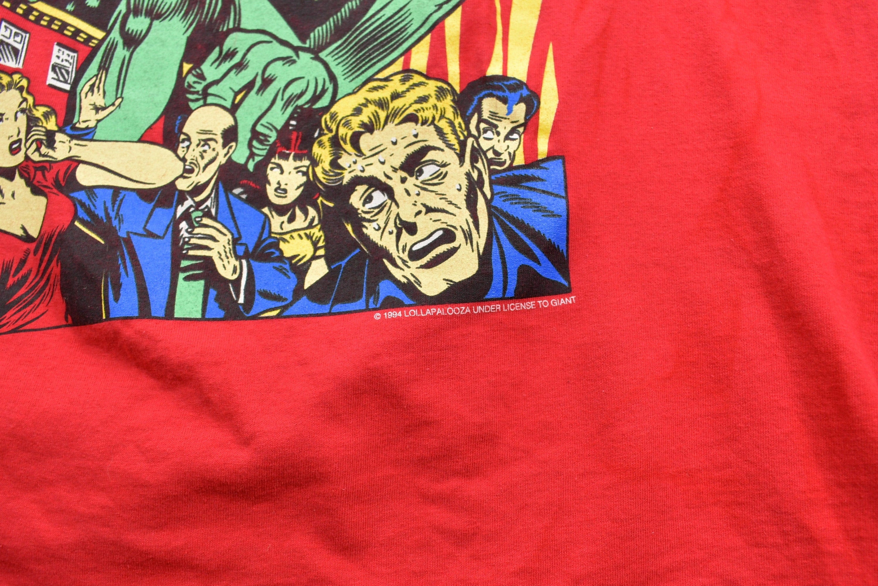 RARE Dead Stock 1994 Lollapalooza Tour T-shirt - Image 5