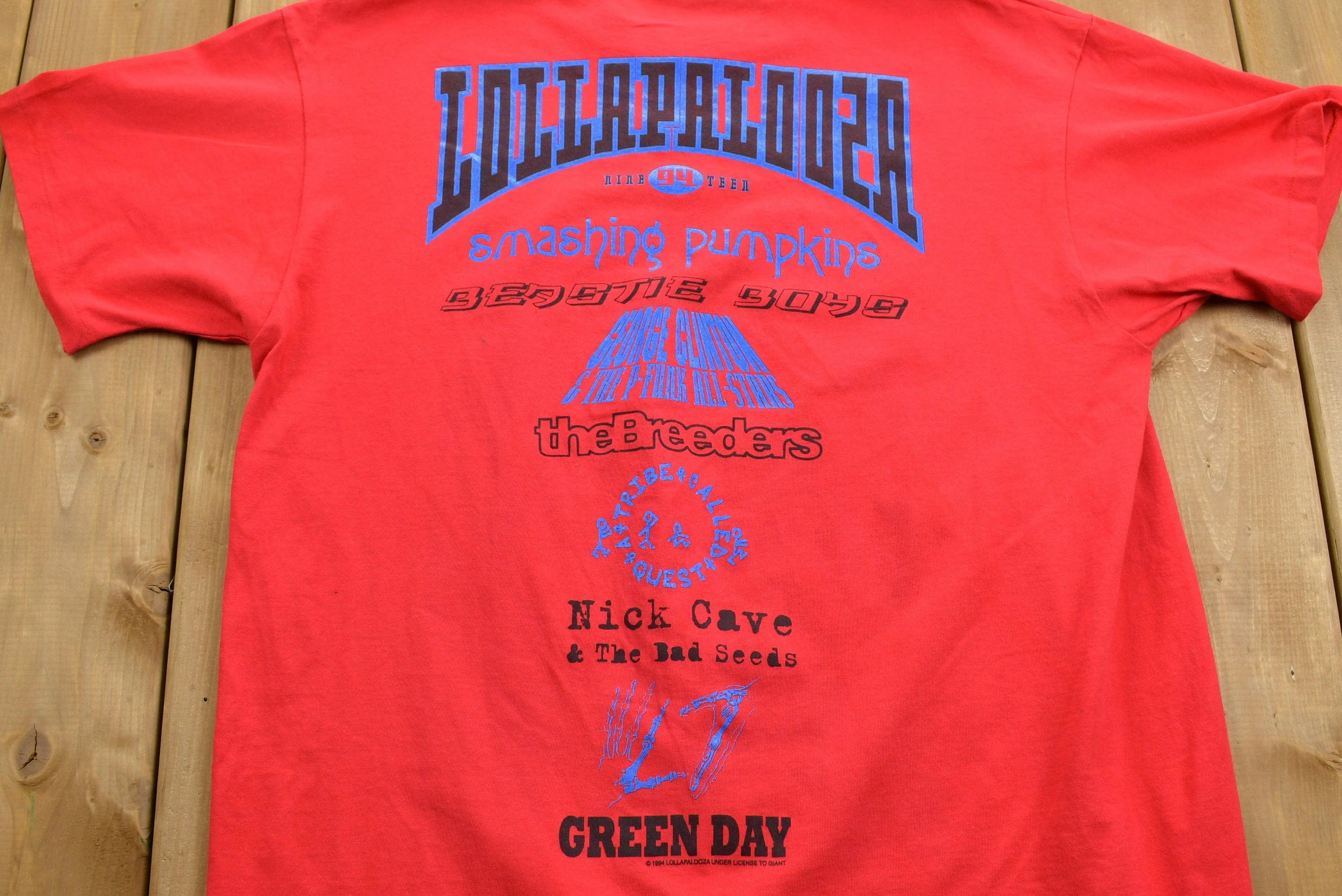 RARE Dead Stock 1994 Lollapalooza Tour T-shirt - Image 6
