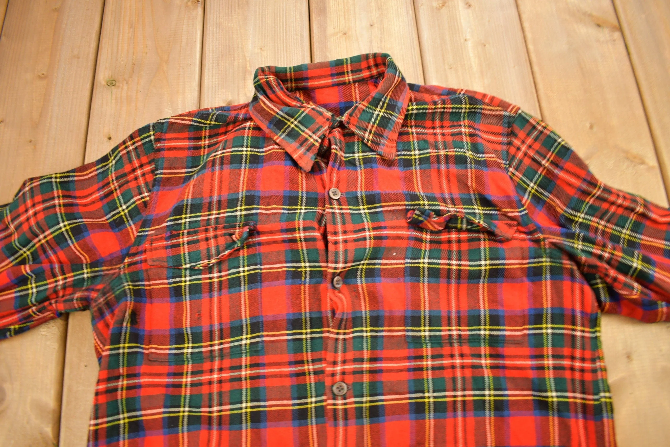 Vintage 1960s Lochan Authentic Tartan Plaid Flannel Button Up Shirt Men's MMen's Medium - Image 3