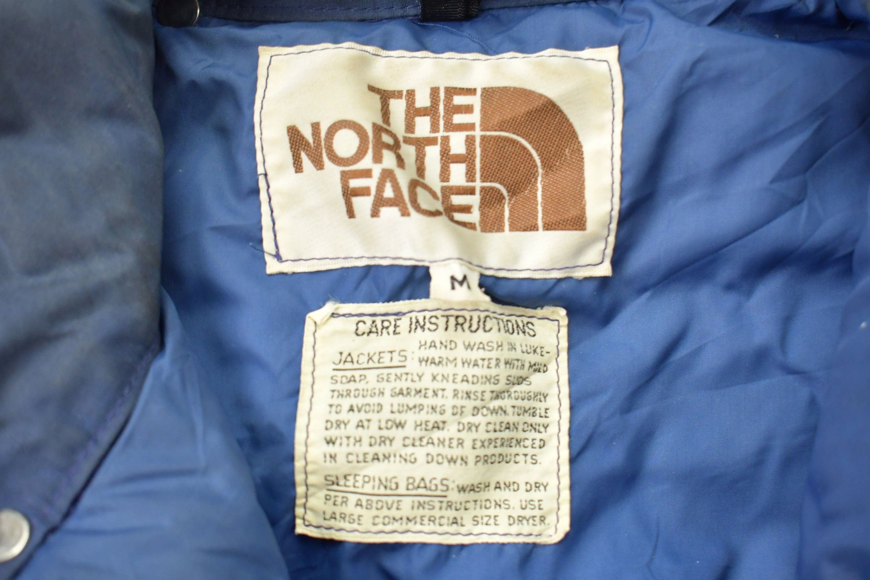 Vintage 1960s The North Face Puffer Jacket Men's Medium - Image 4