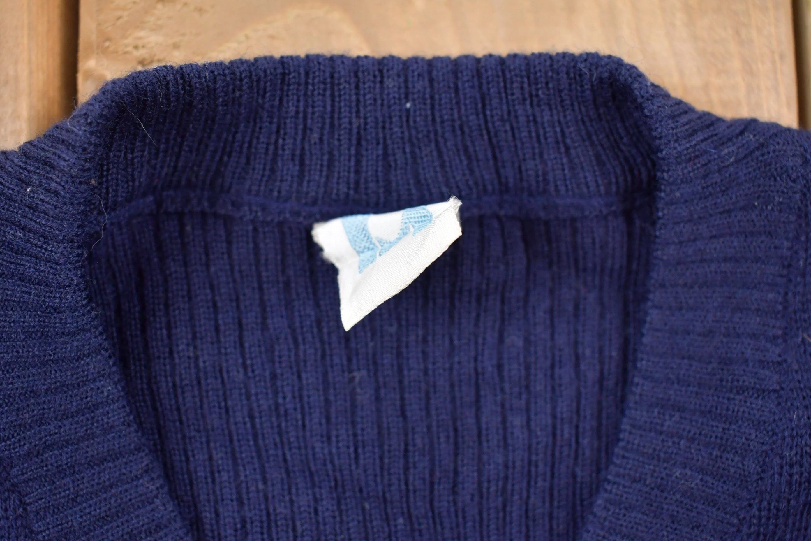 Vintage 1960s Youth Sized Knitted Sweater Youth S - Image 3