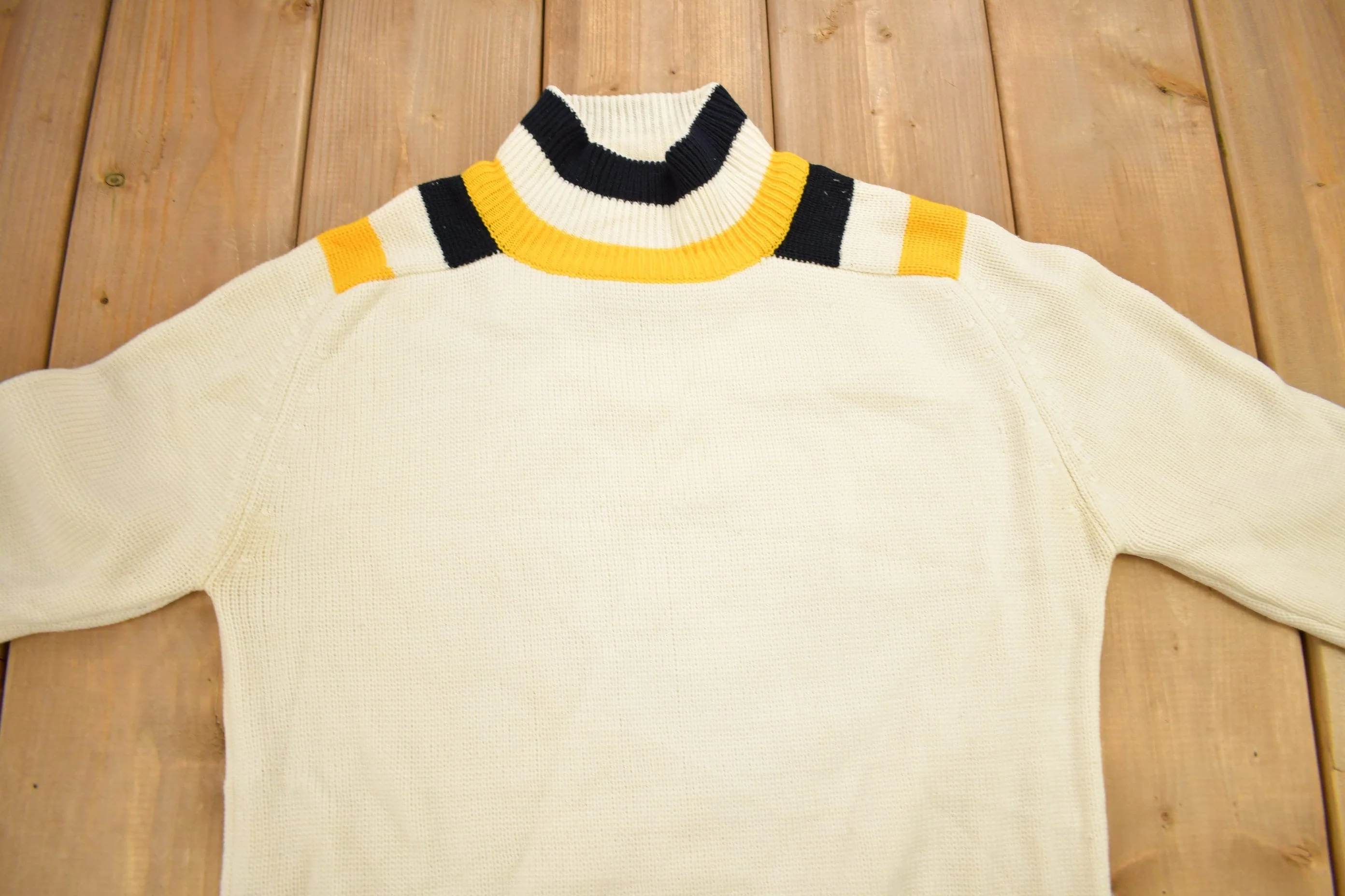 Vintage 1970s Acrylic Knitted Mockneck Sweater Men's Small - Image 3