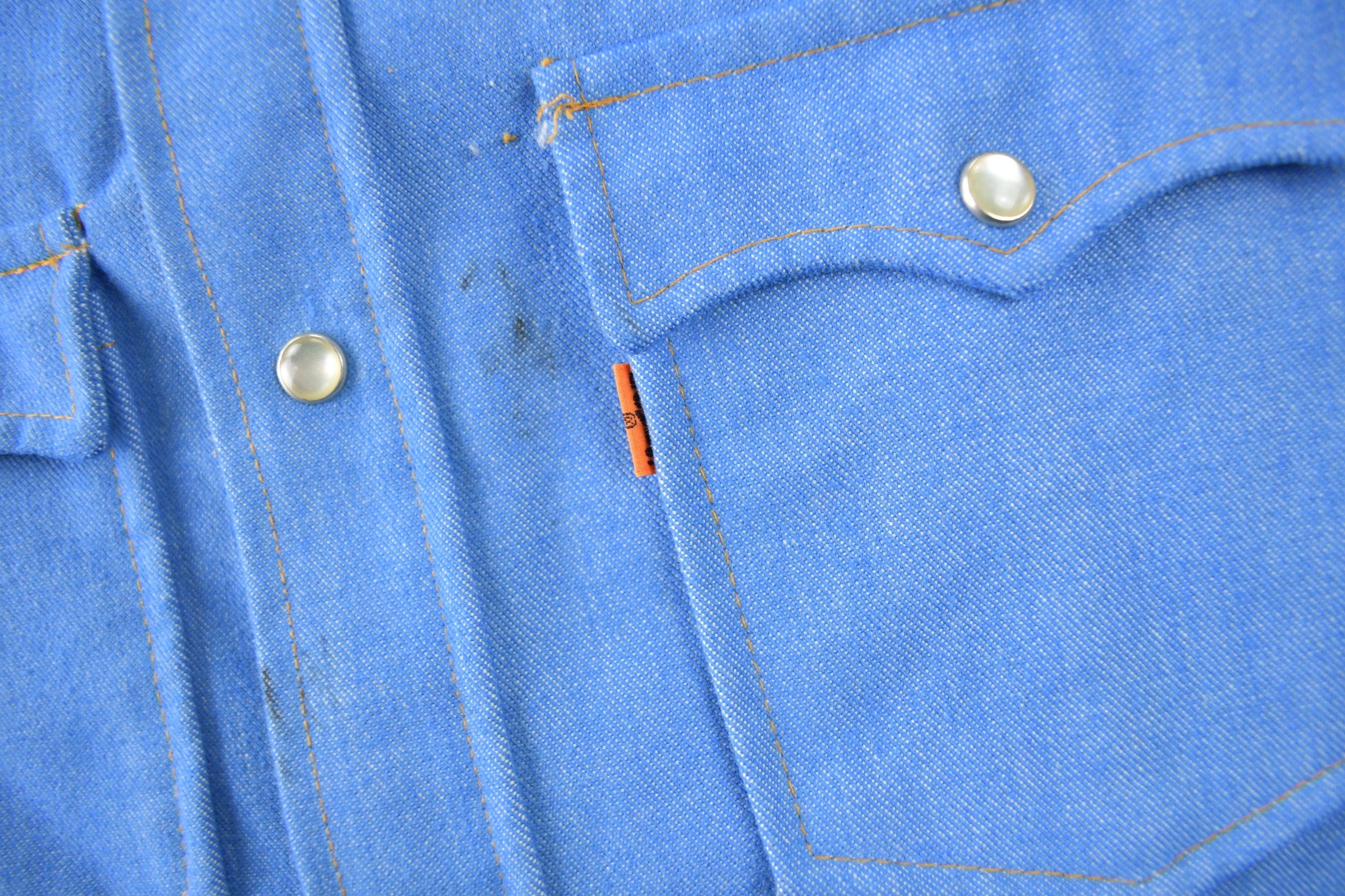 Vintage 1970s Levi's Western Style Pearl Snap Button Up Shirt Made in USA Men's L - Image 4