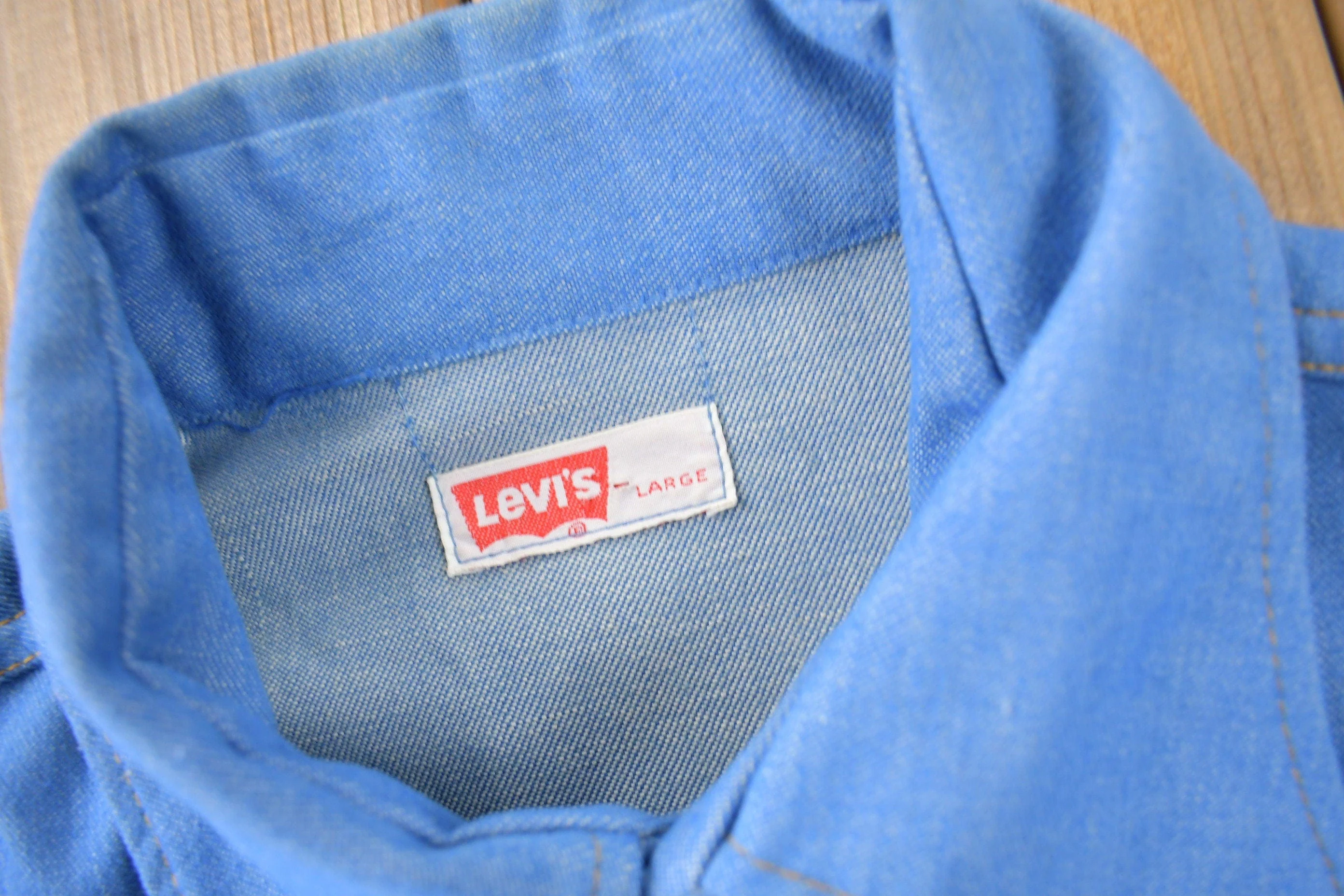 Vintage 1970s Levi's Western Style Pearl Snap Button Up Shirt Made in USA Men's L - Image 5