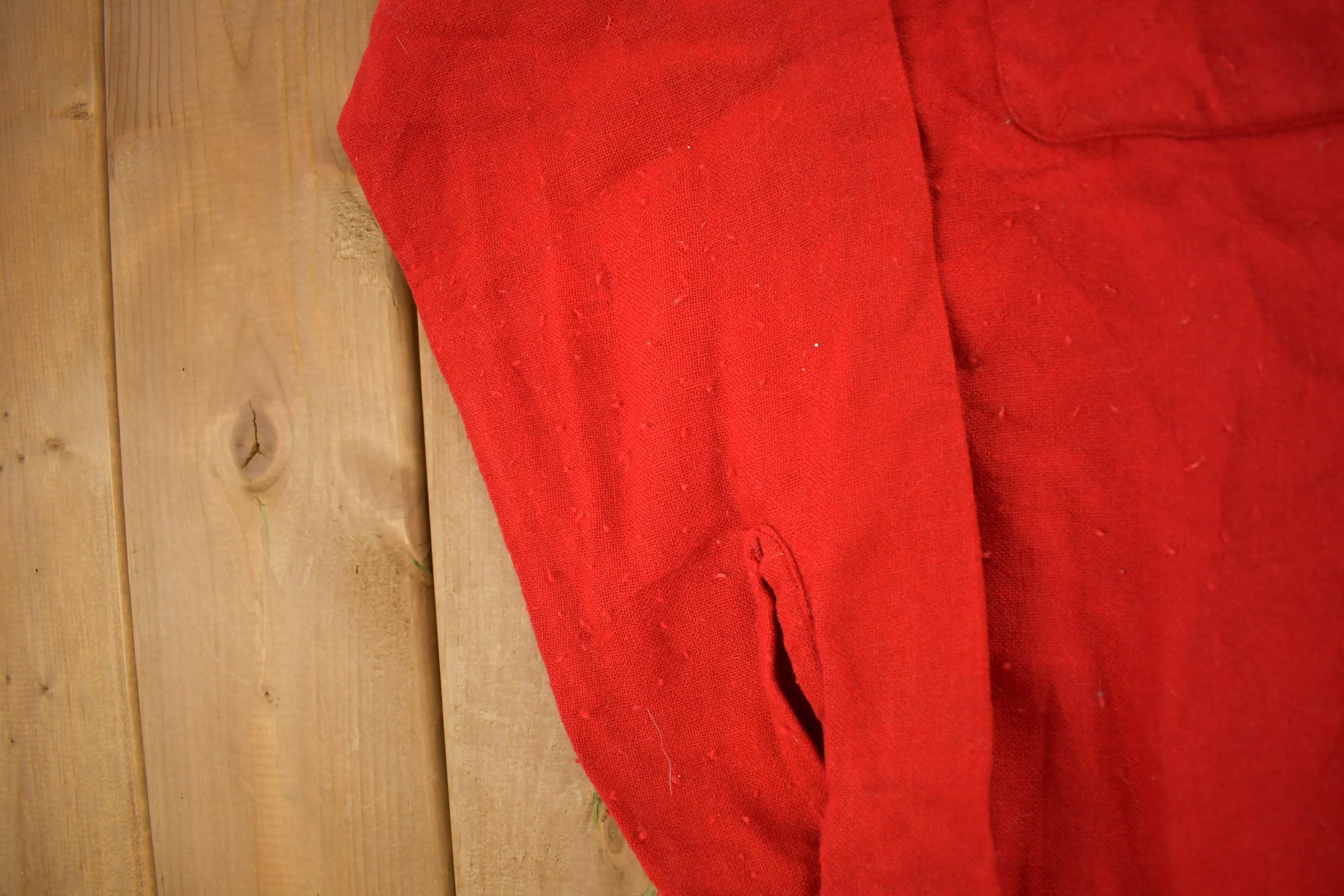Vintage 1970s Sandy Mac Donald Red Button Up Shirt Men's Medium - Image 4