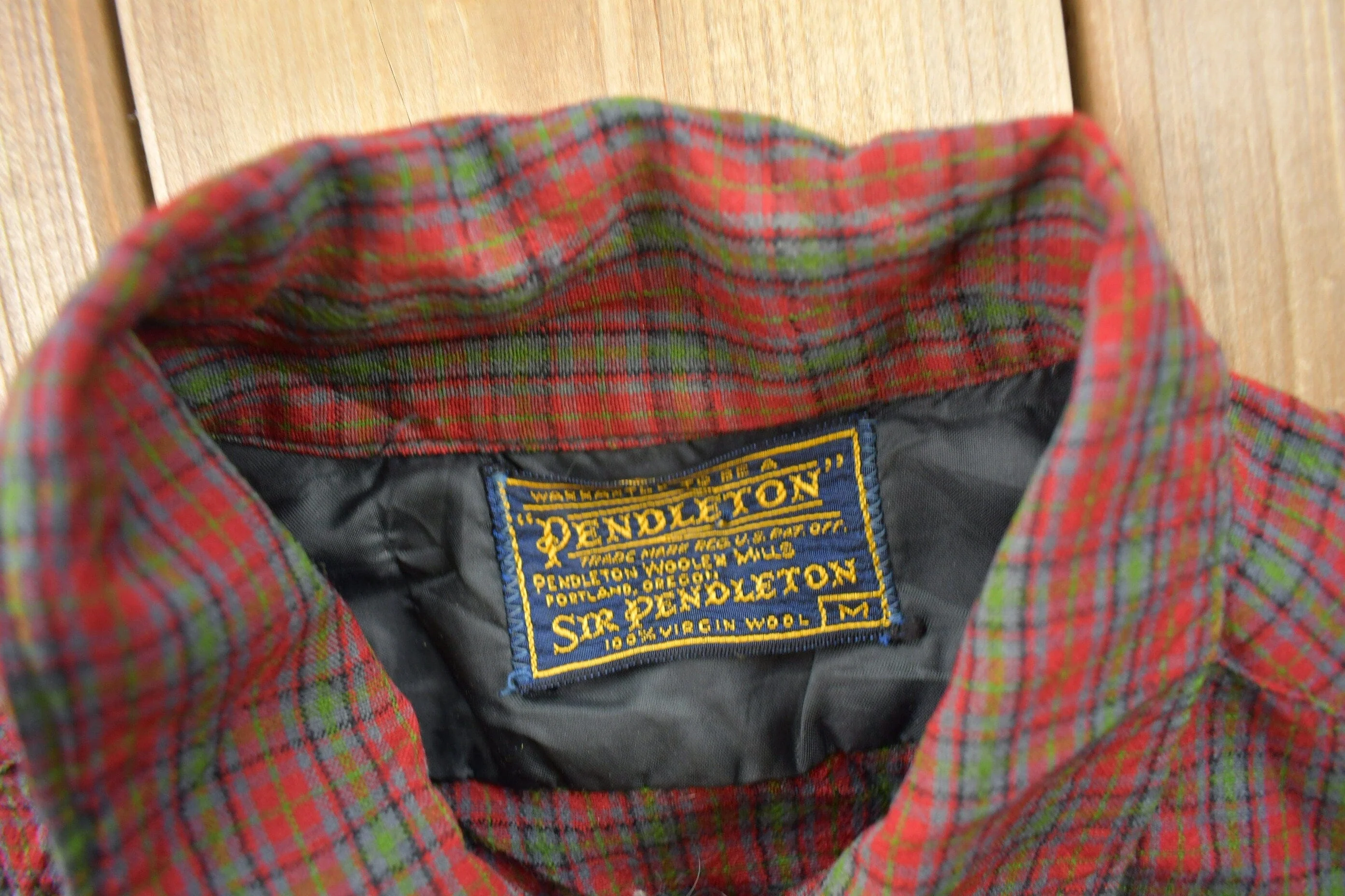 Vintage 1970s Sir Pendleton Plaid Button Up Board Shirt Men's Medium - Image 5