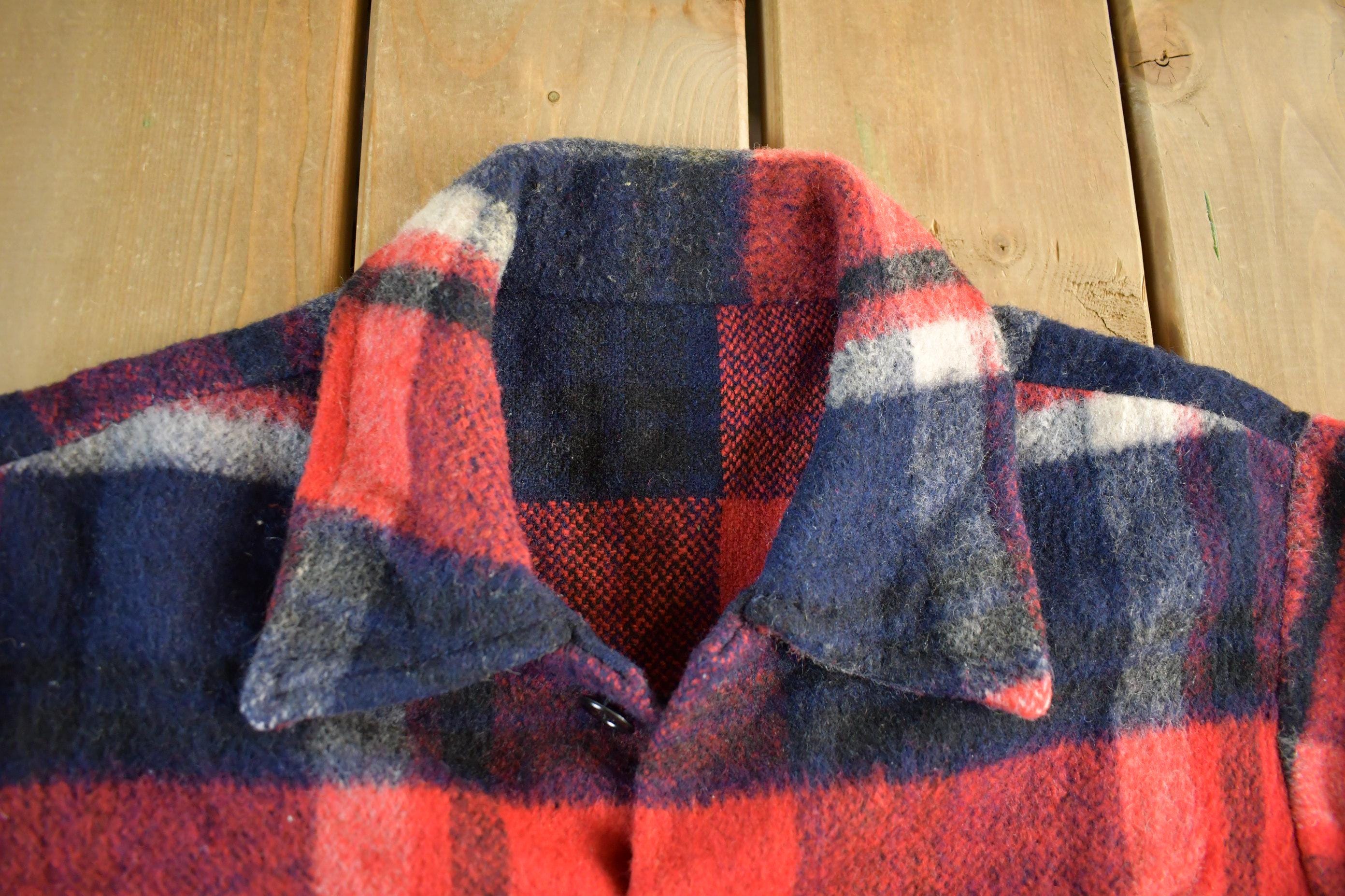 Vintage 1970s Wool Flannel Shirt Jacket Men's M-L / Shacket True Vintage / 70s Plaid Outdoors / Flannel Jacket / Button Up - Image 4