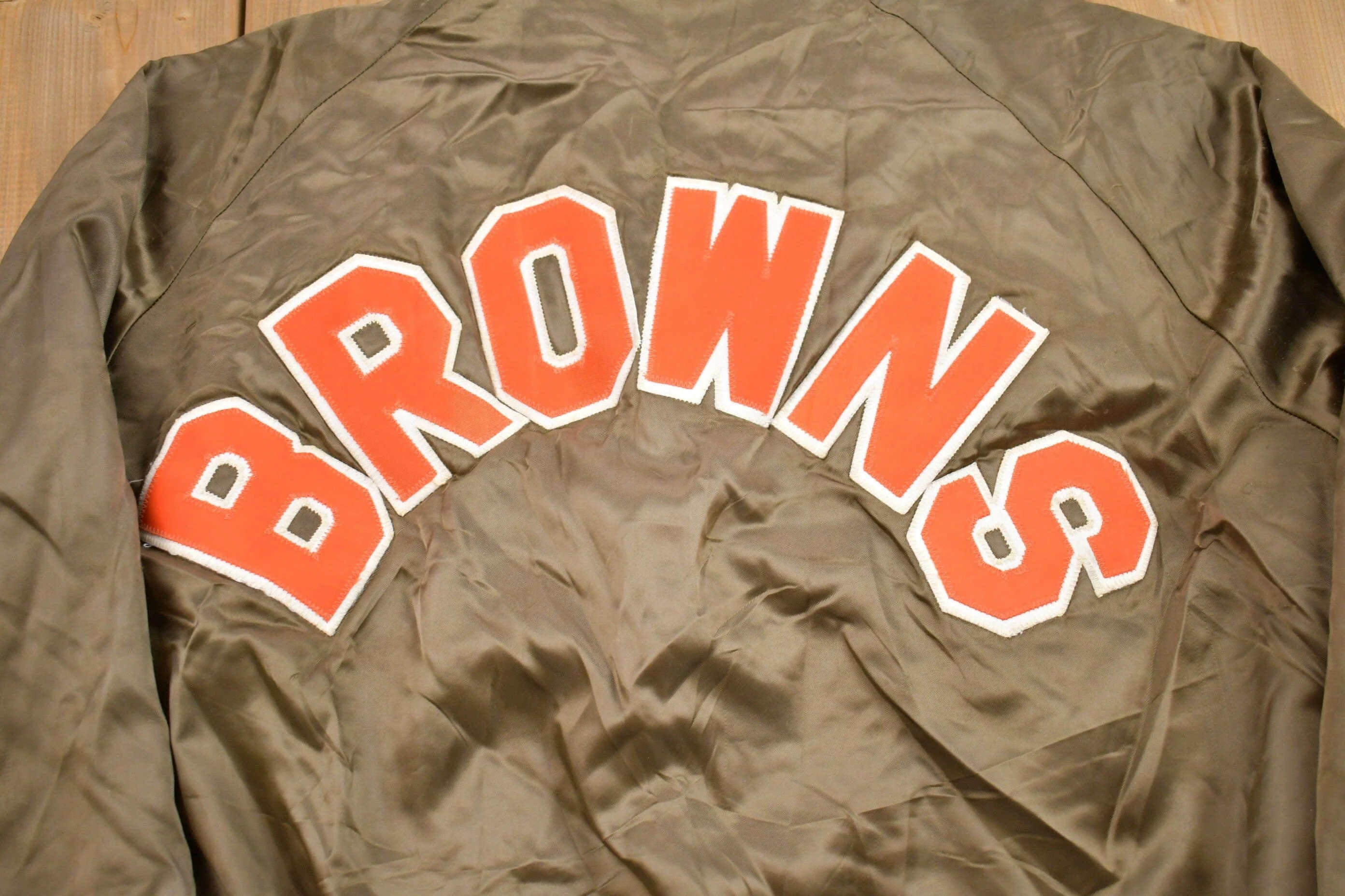 Vintage 1980s Cleveland Browns NFL Satin Bomber Jacket Men's XL - Image 4