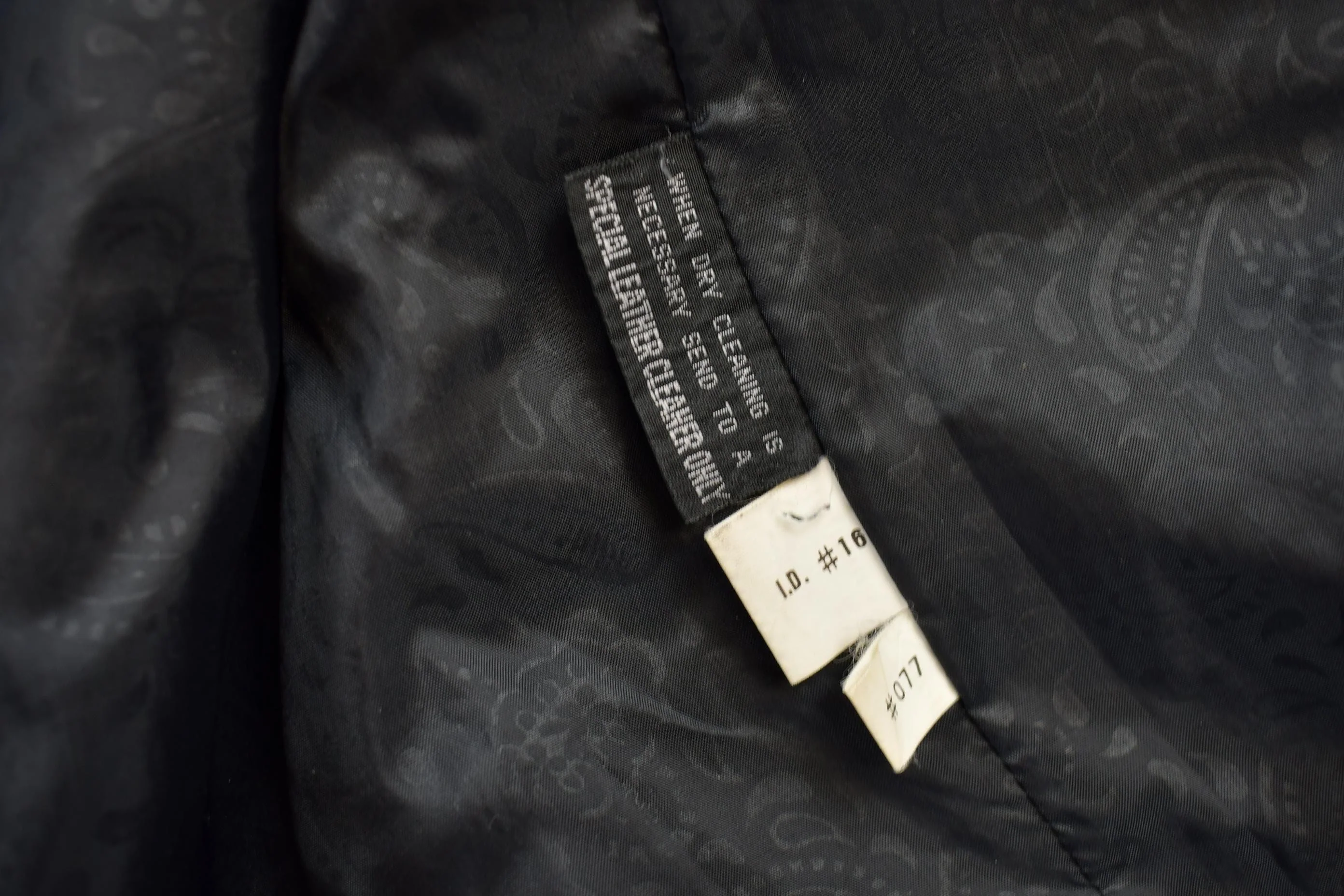Vintage 1980s Genuine Leather Jacket Men's Medium - Image 4
