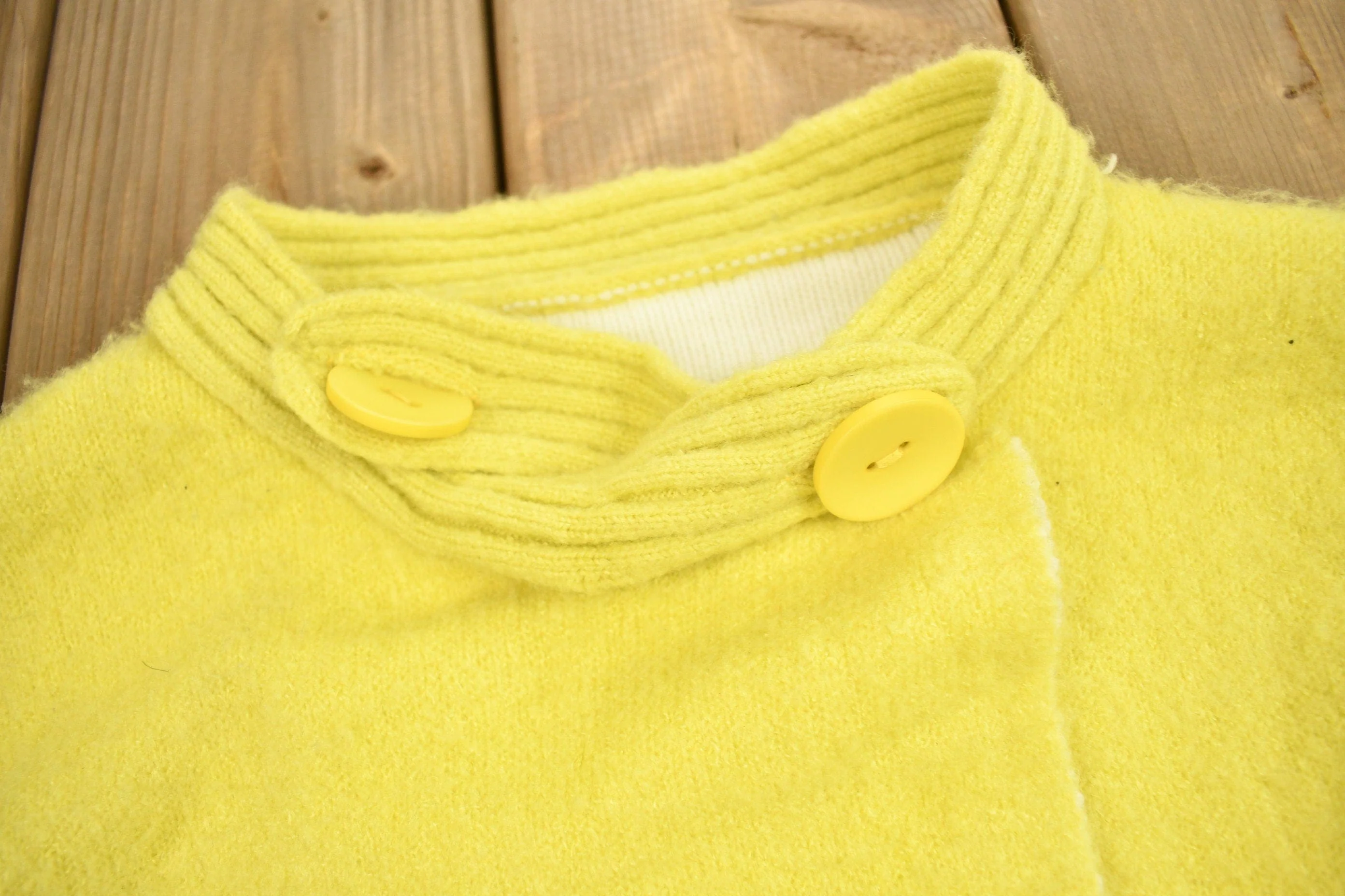 Vintage 1980s Knitted Blank Yellow Long Cardigan SweaterMen's Medium - Image 4