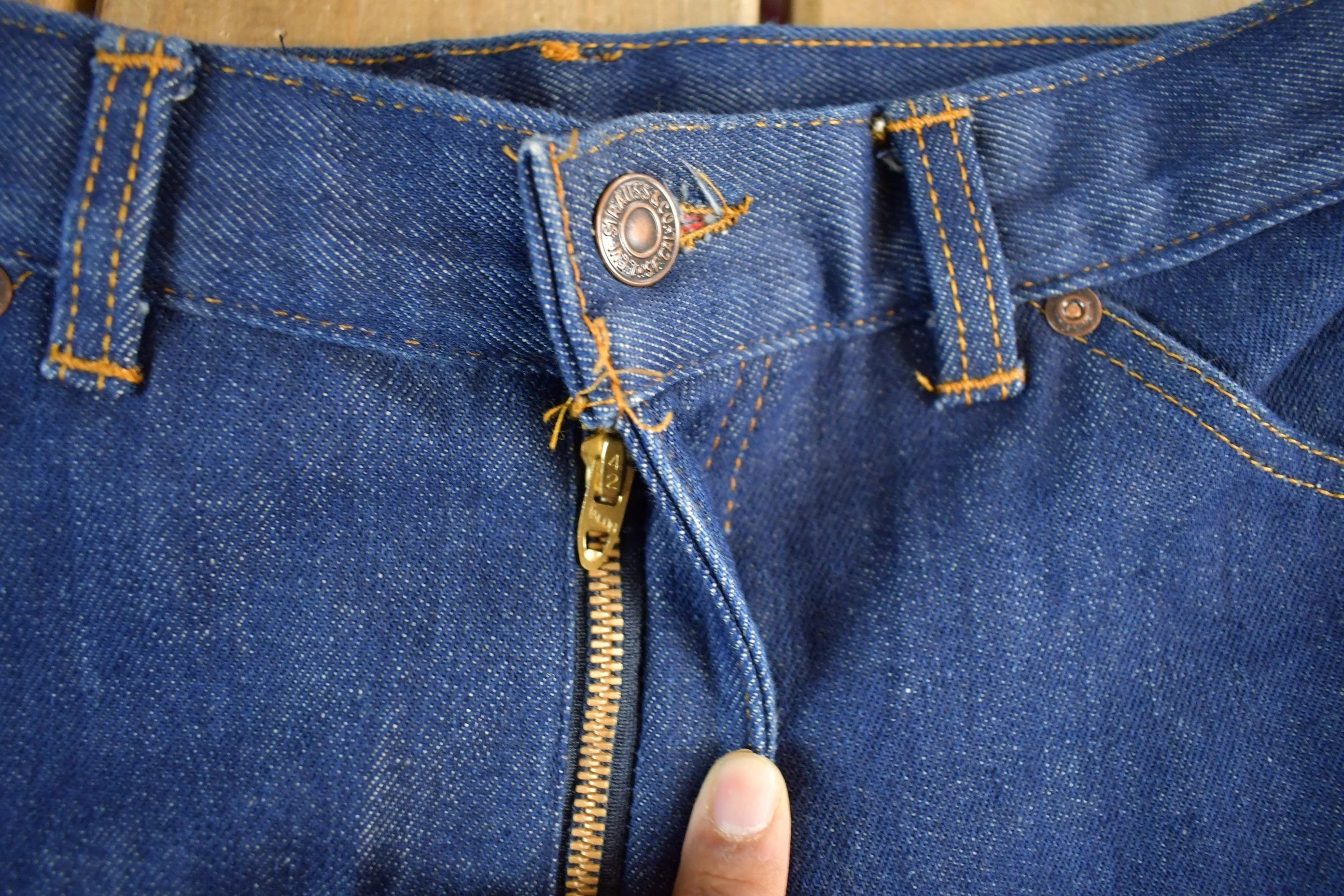 Vintage 1980s Levi's Orange Tab Lined Denim Jeans Women's 28 x 32 - Image 3
