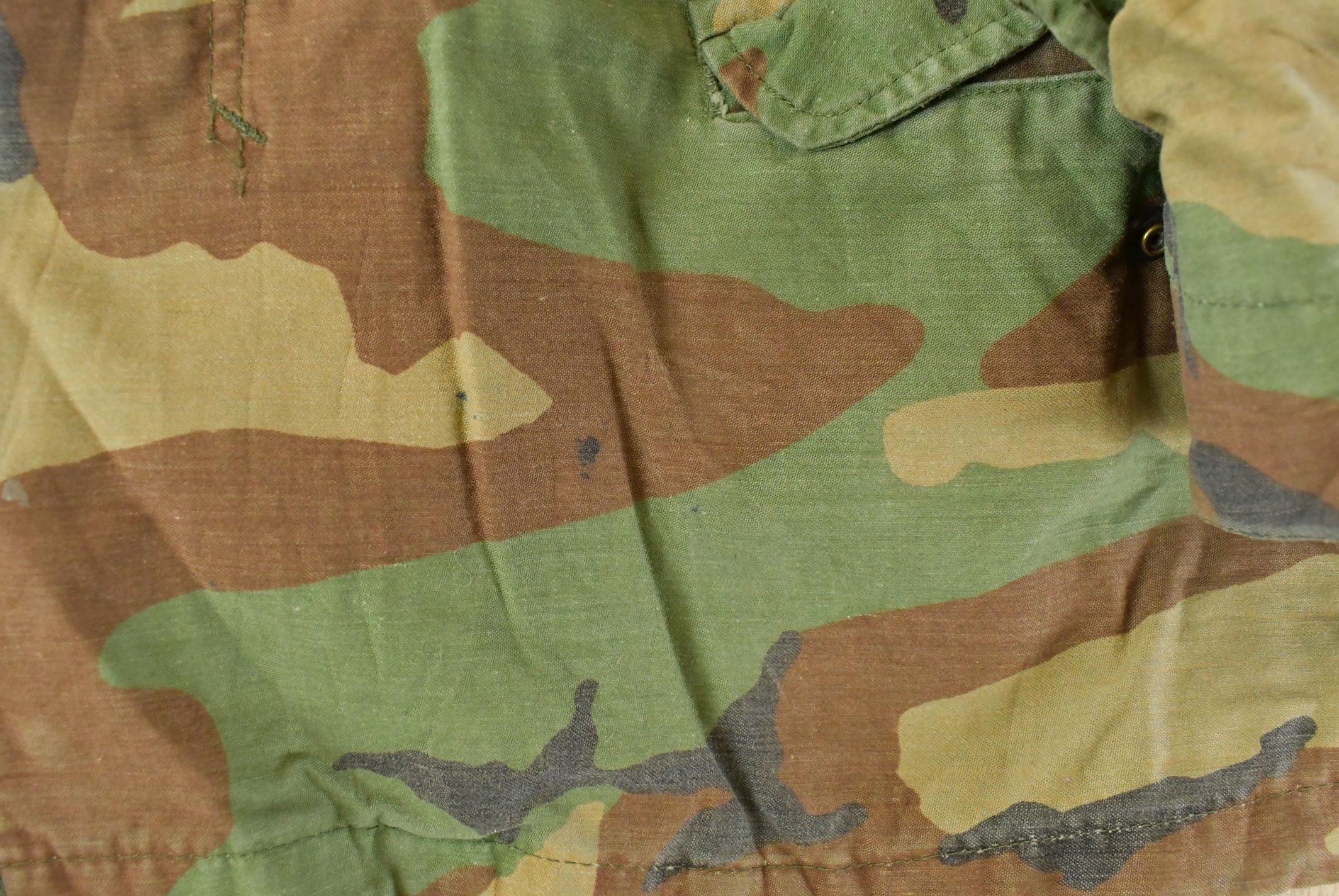 Vintage 1980s Military Camo Jacket Men's Small Short - Image 4