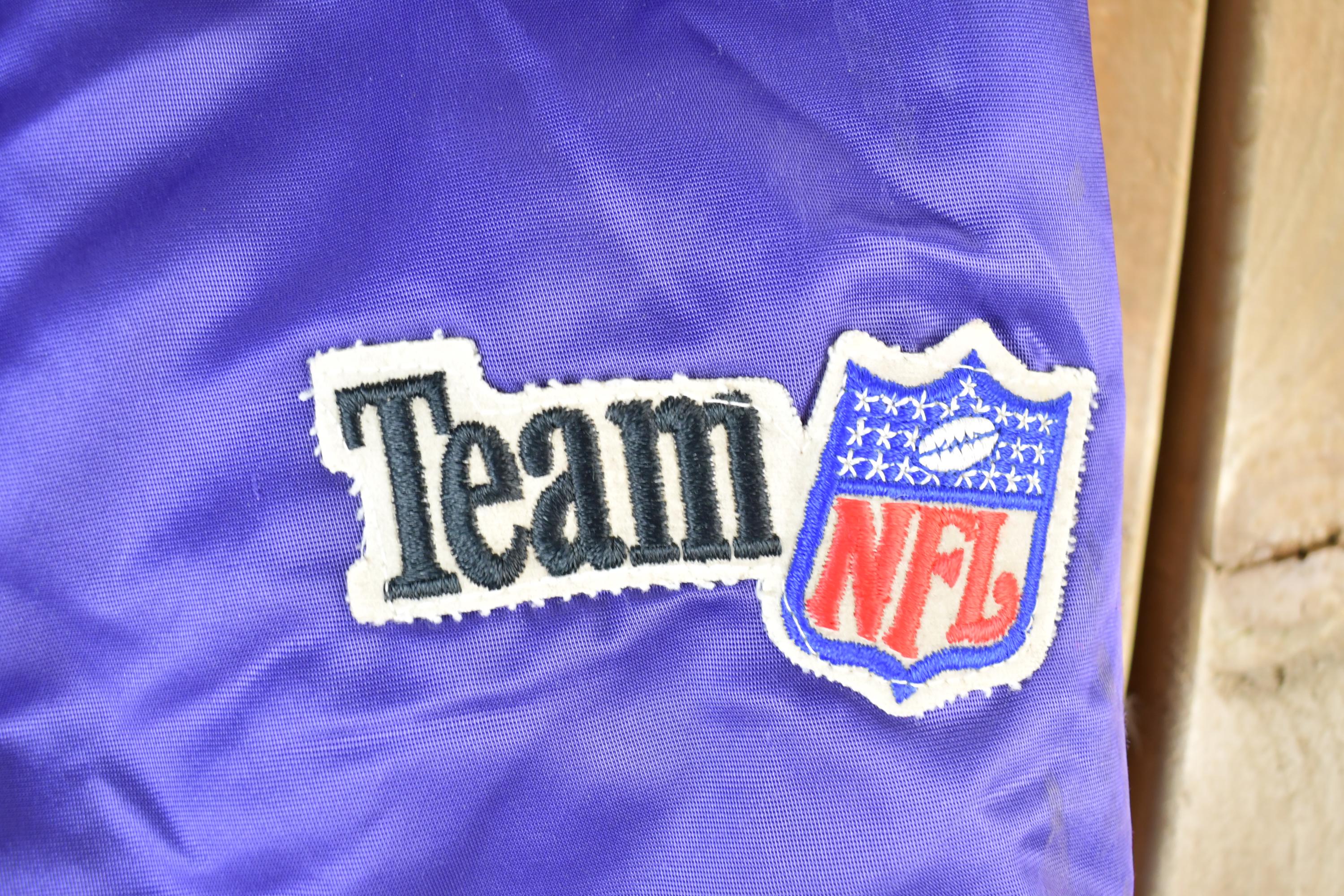 Vintage 1980s Minnesota Vikings Team NFL Football Chalk Line Satin Button Up Bomber Embroidered Puffer Jacket - Image 5