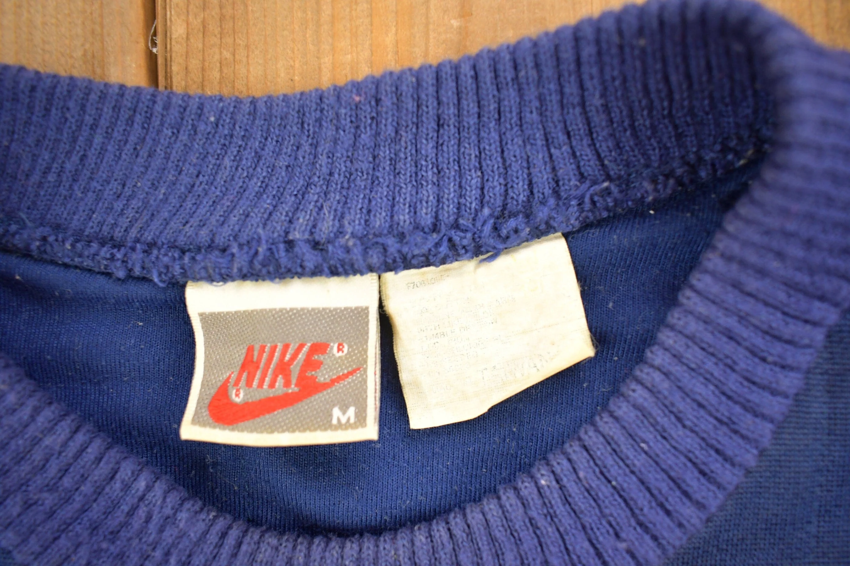 Vintage 1980s Nike Big Swoosh Jersey Like Crewneck Sweatshirt - Image 4