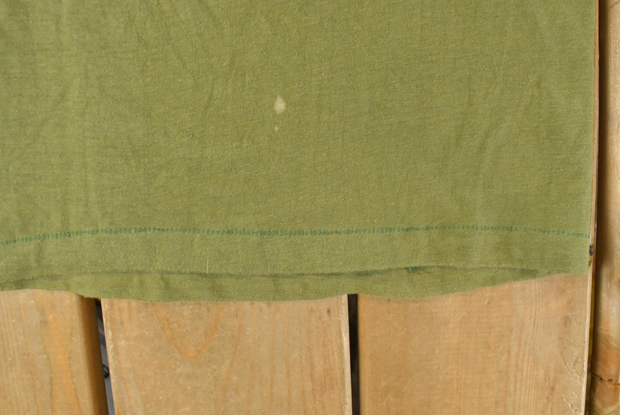 Vintage 1981 M*A*S*H 4077th TV Promo T-Shirt Men's Small - Image 5