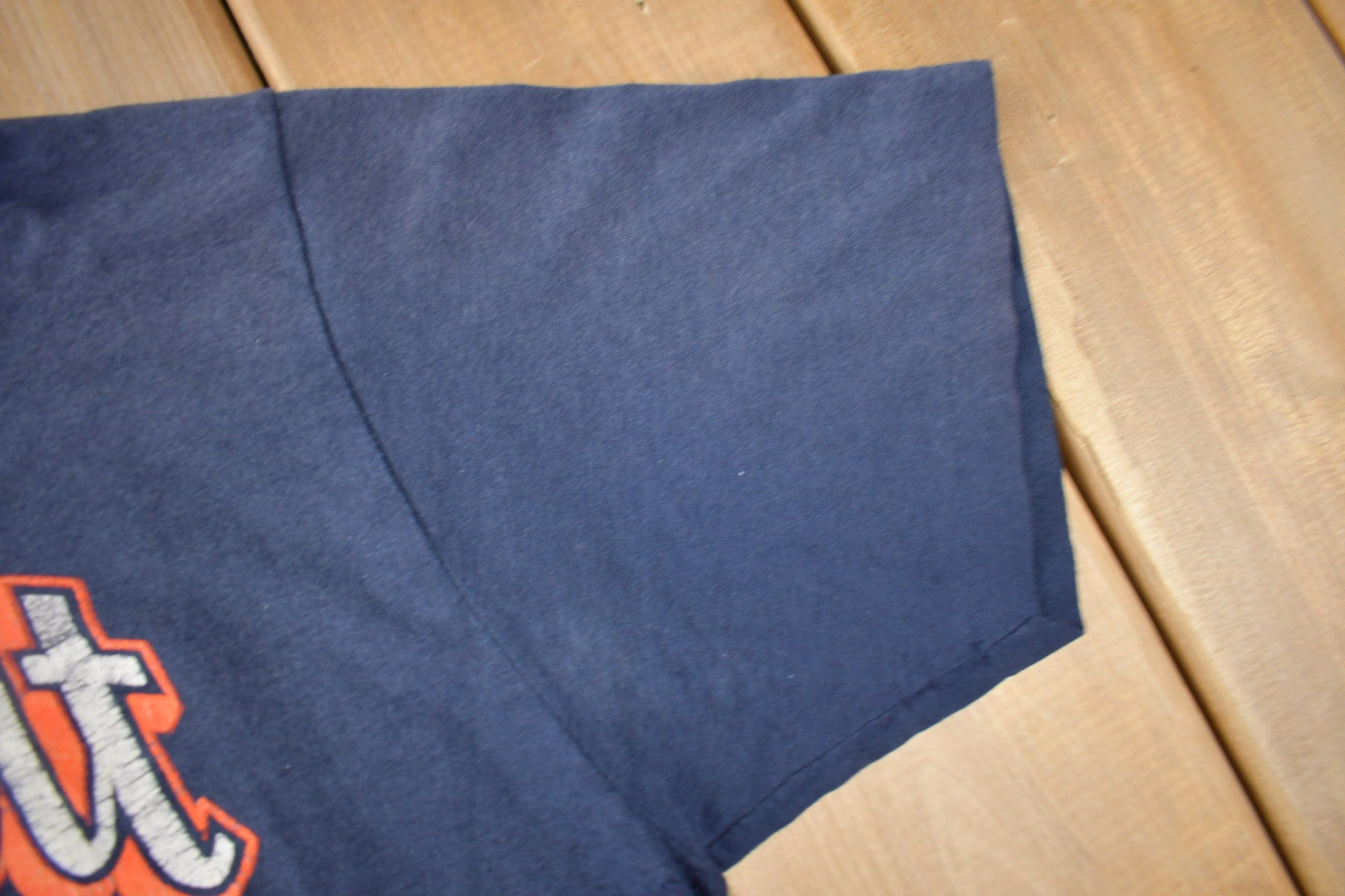 Vintage 1987 Detroit Tigers MLB Baseball Graphic Champion T-Shirt Mwn's Small - Image 4