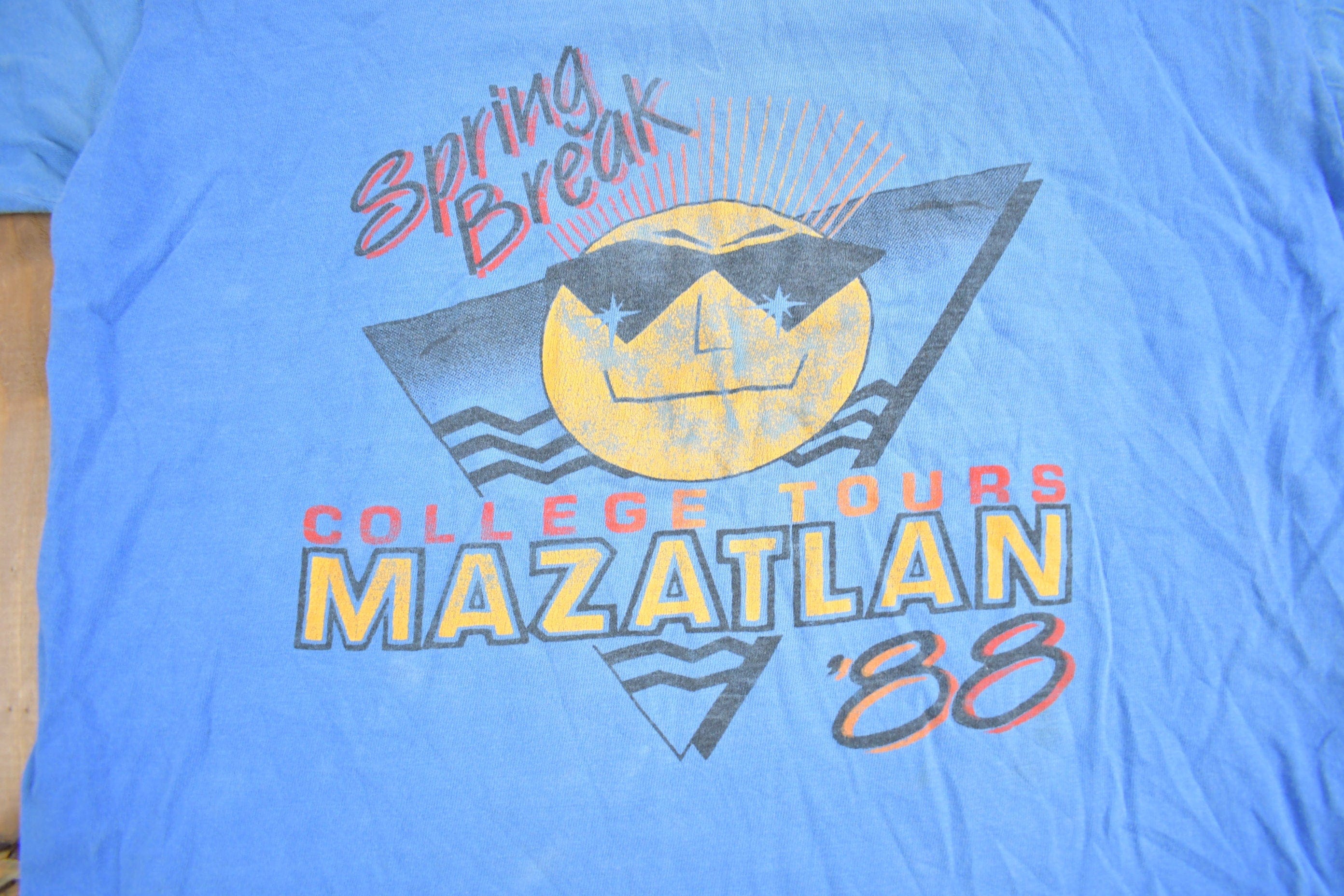 Vintage 1988 Mazatlan College Tours Souvenir T Shirt Men's Medium - Image 3