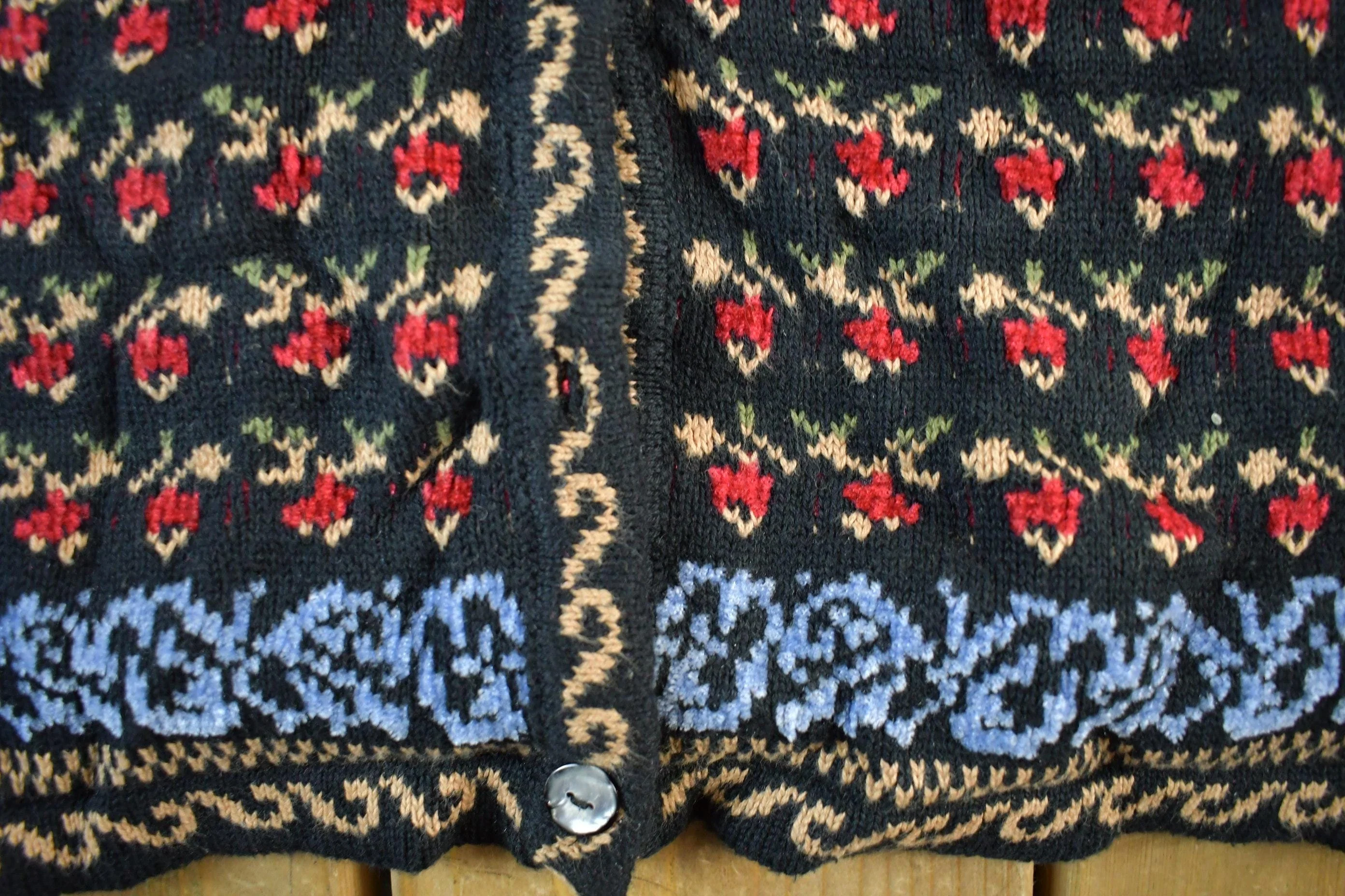 Vintage 1990s Appleseeds Floral Knit Cardigan Sweater Women's Medium - Image 4