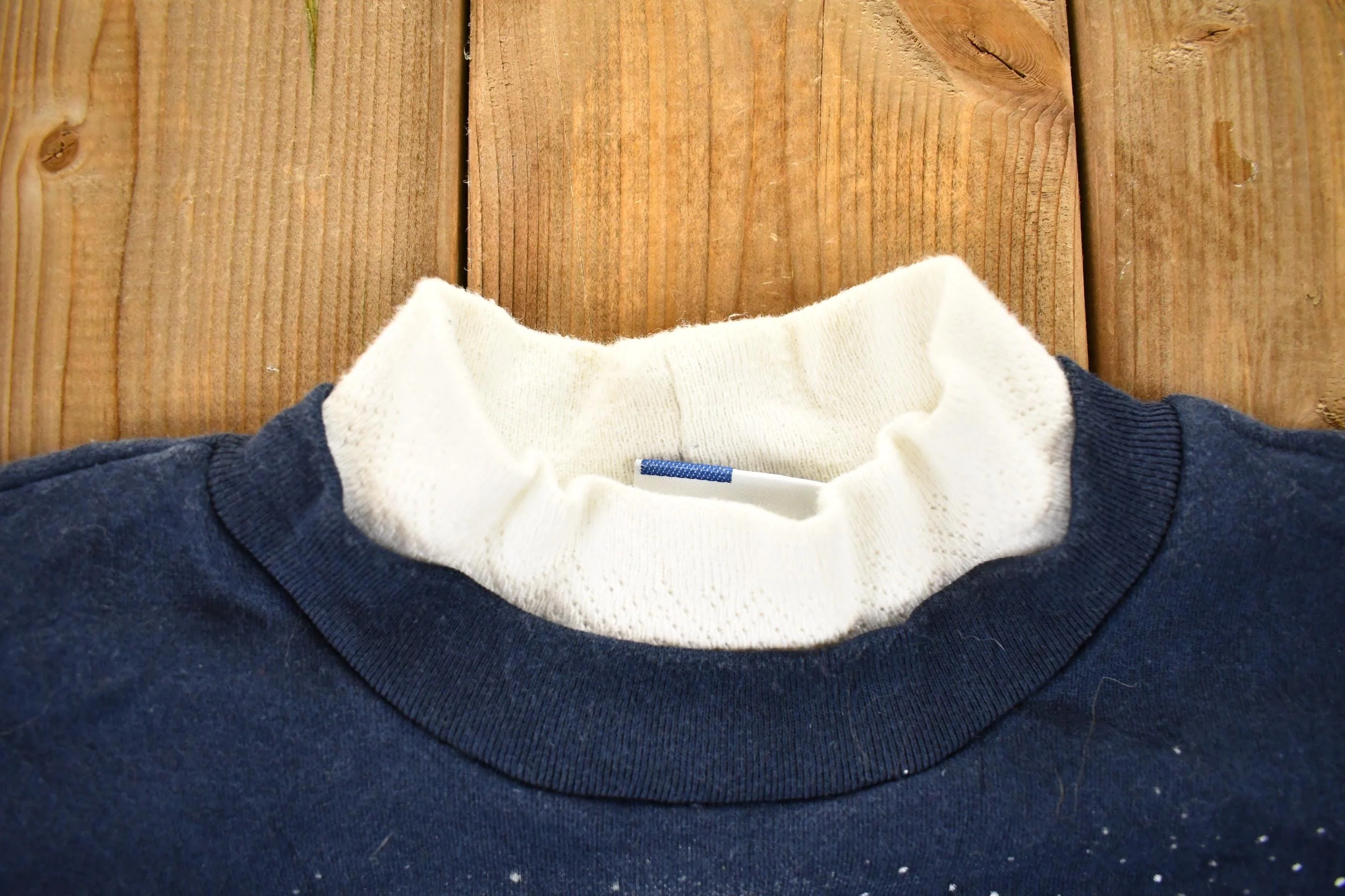 Vintage 1990s Art Unlimited Winter Cardinal AOP Collared Crewneck Sweatshirt Men's L - Image 5