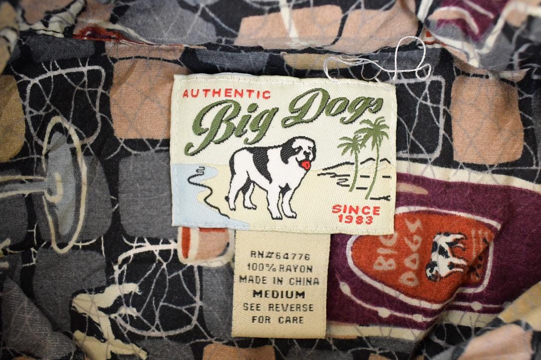 Vintage 1990s Big Dogs Bottles AOP Abstract Button Up Shirt Men's M - Image 4