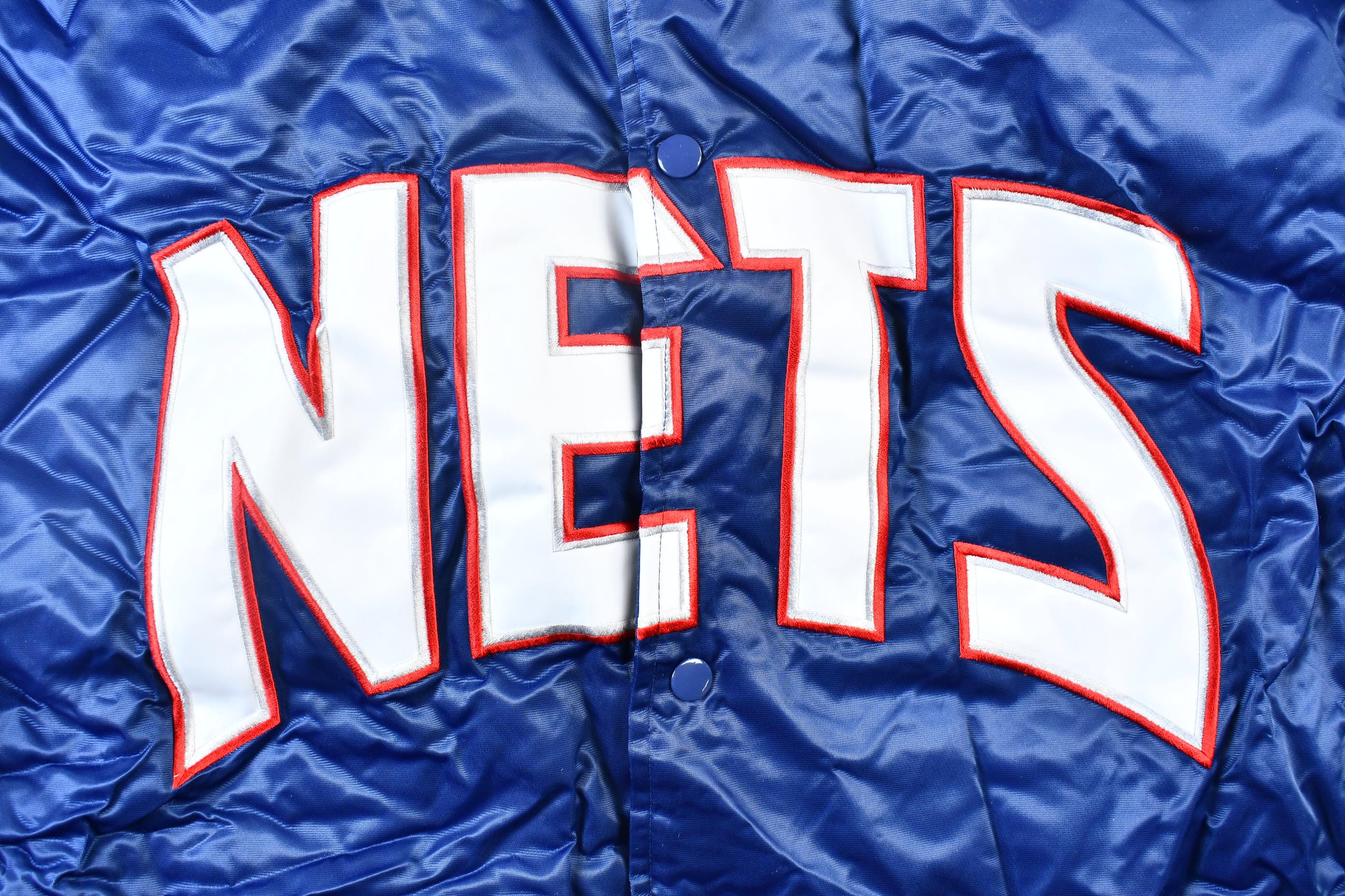 Vintage 1990s Bigman Sports New Jersey Nets NBA Basketball Embroidered Snap Button Satin Bomber Jacket Men's 4XL - Image 4