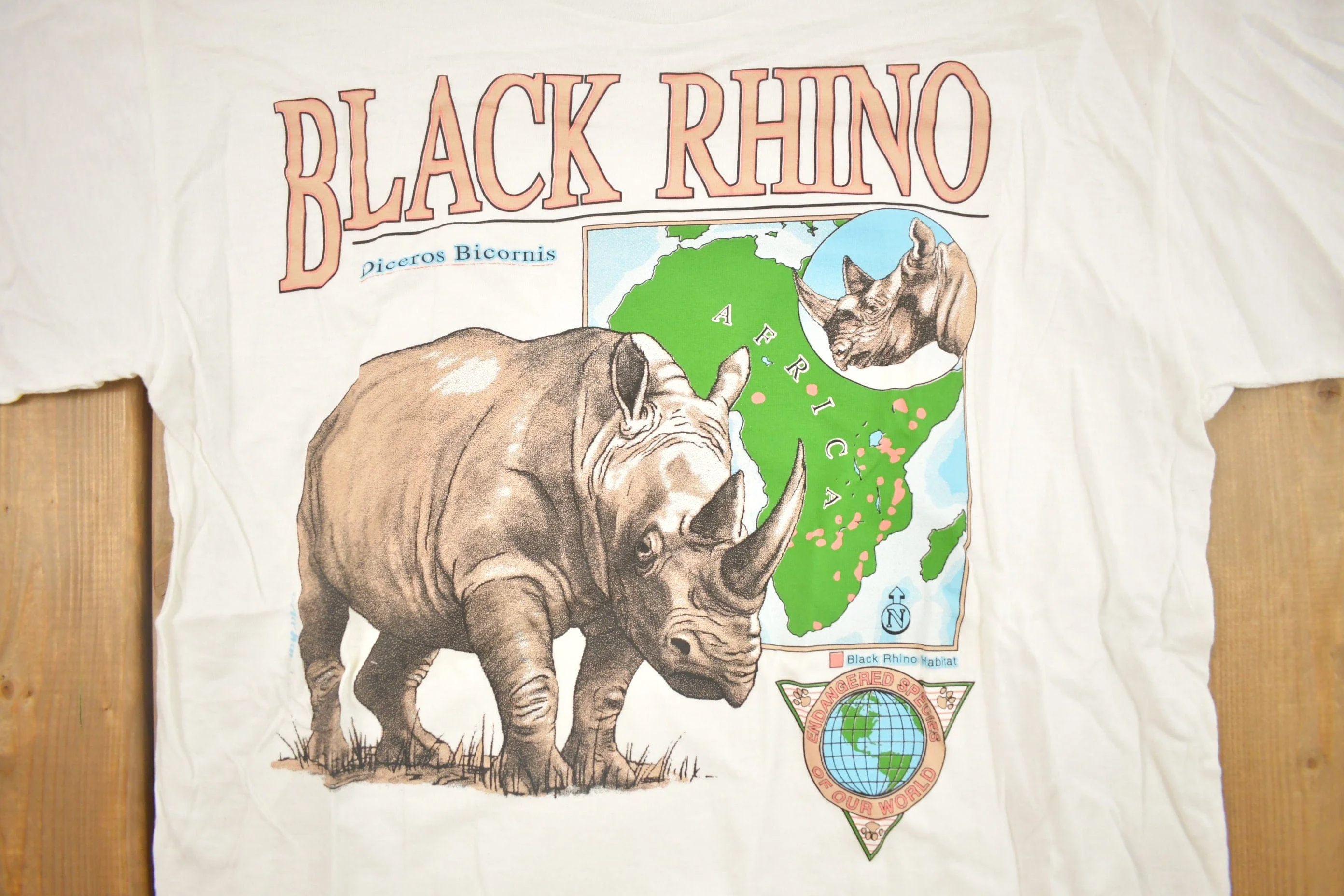Vintage 1990s Black Rhino Graphic T-Shirt Men's Small - Image 3