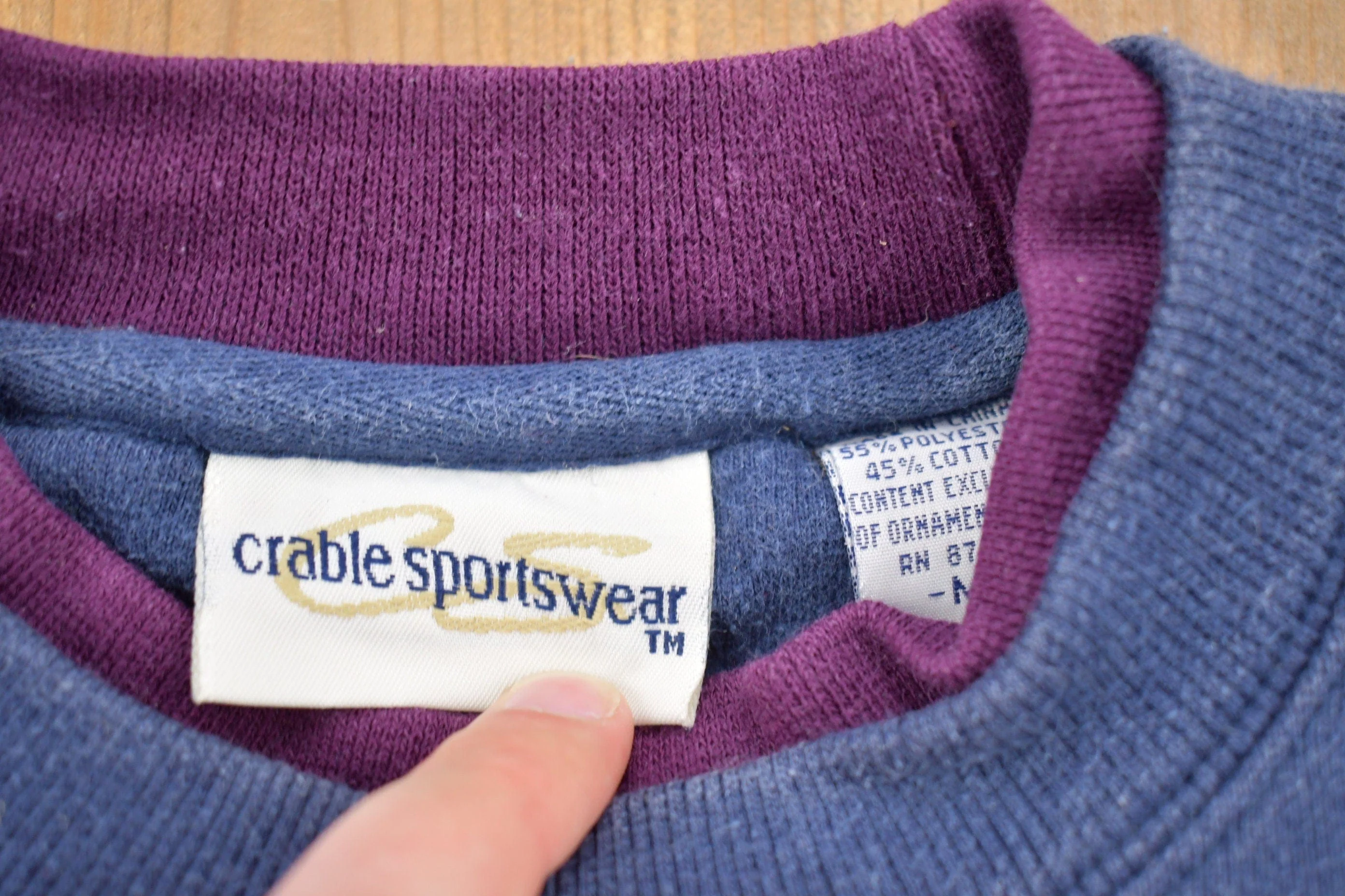 Vintage 1990s Blank Navy Blue Crewneck Sweatshirt Men's Small - Image 3