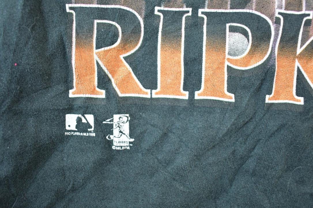 Vintage 1990s Cal Ripken Jr MLB Graphic T-Shirt Youth S - Image 5