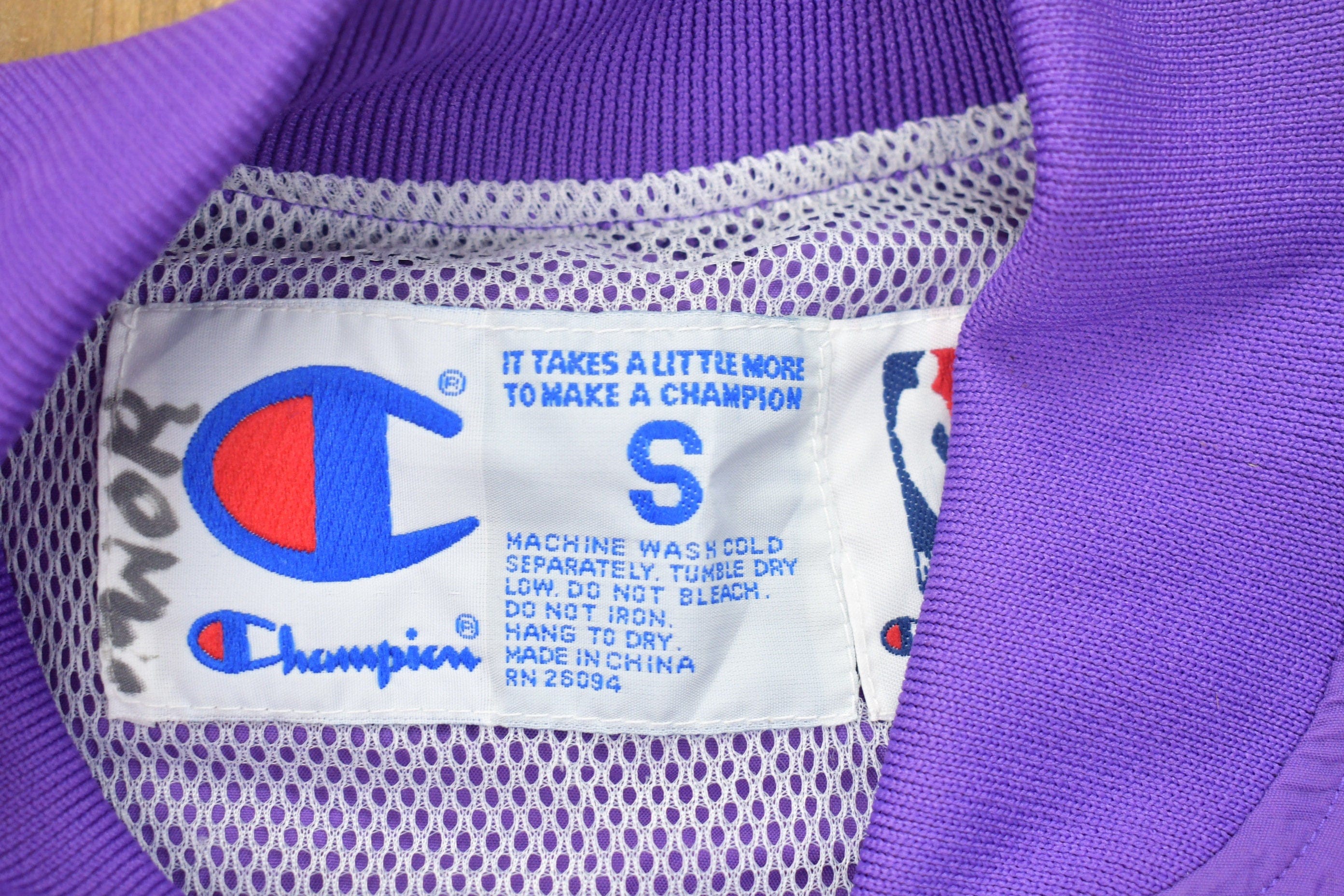 Vintage 1990s Champion Los Angeles Lakers NBA Bomber Jacket Men's S - Image 5