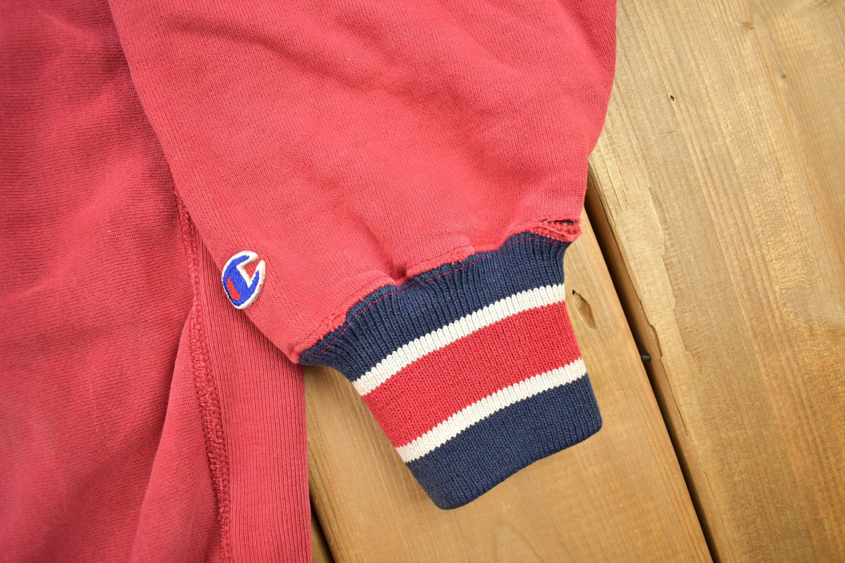 Vintage 1990s Champion Reverse Weave Embroidered Logo Crewneck Sweatshirt Men's Large - Image 4