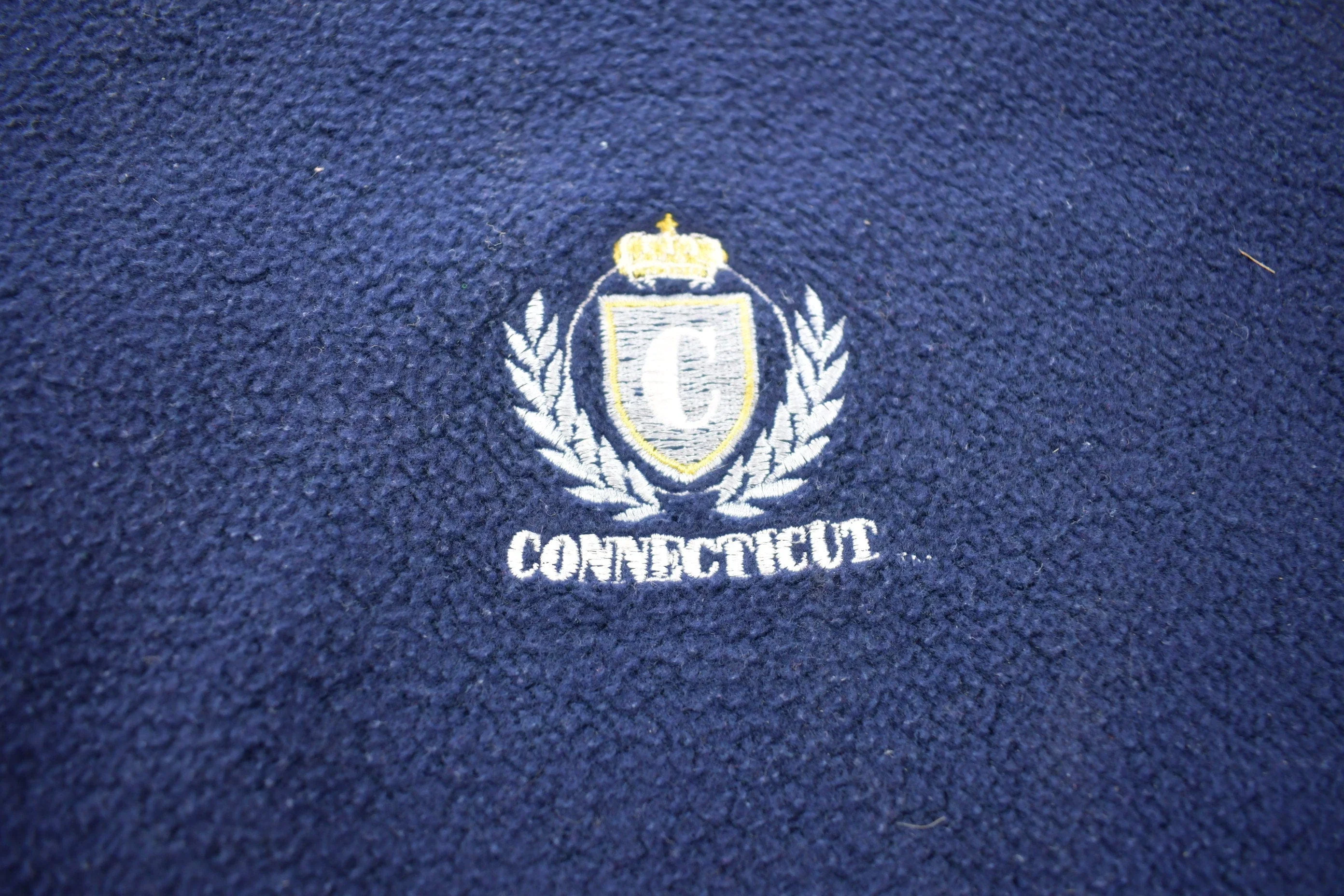 Vintage 1990s Connecticut University Collegiate Crewneck Sweatshirt Men's XL - Image 3