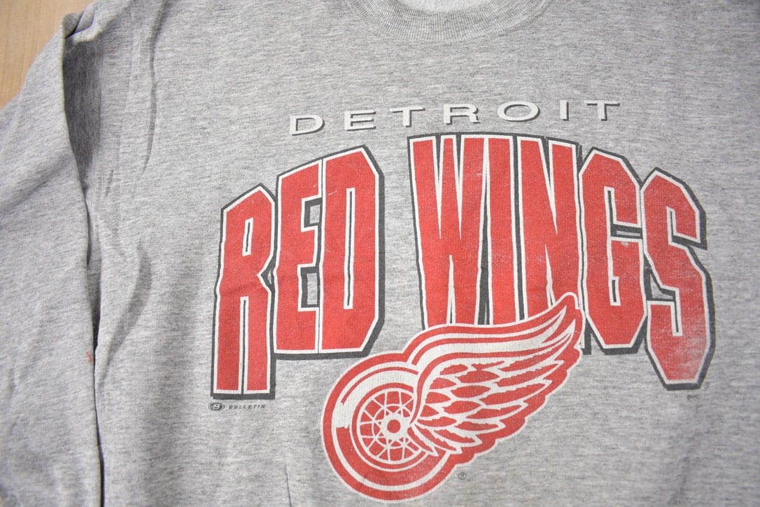 Vintage 1990s Detroit Red Wings NHL Hockey Crewneck Sweatshirt Men's Medium - Image 3
