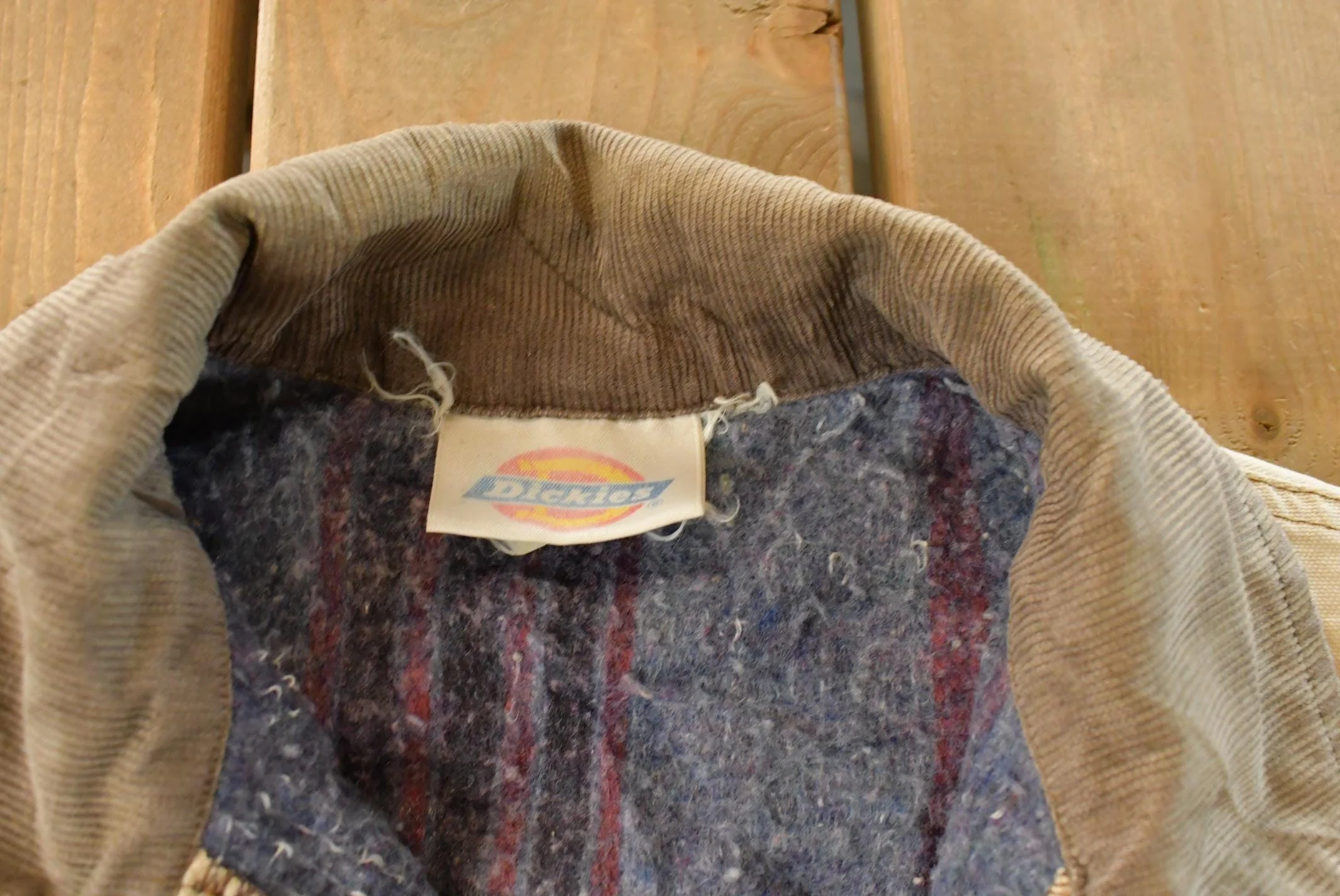 Vintage 1990s Dickies Blanket Lined Distressed Chore Jacket Men's Medium - Image 6