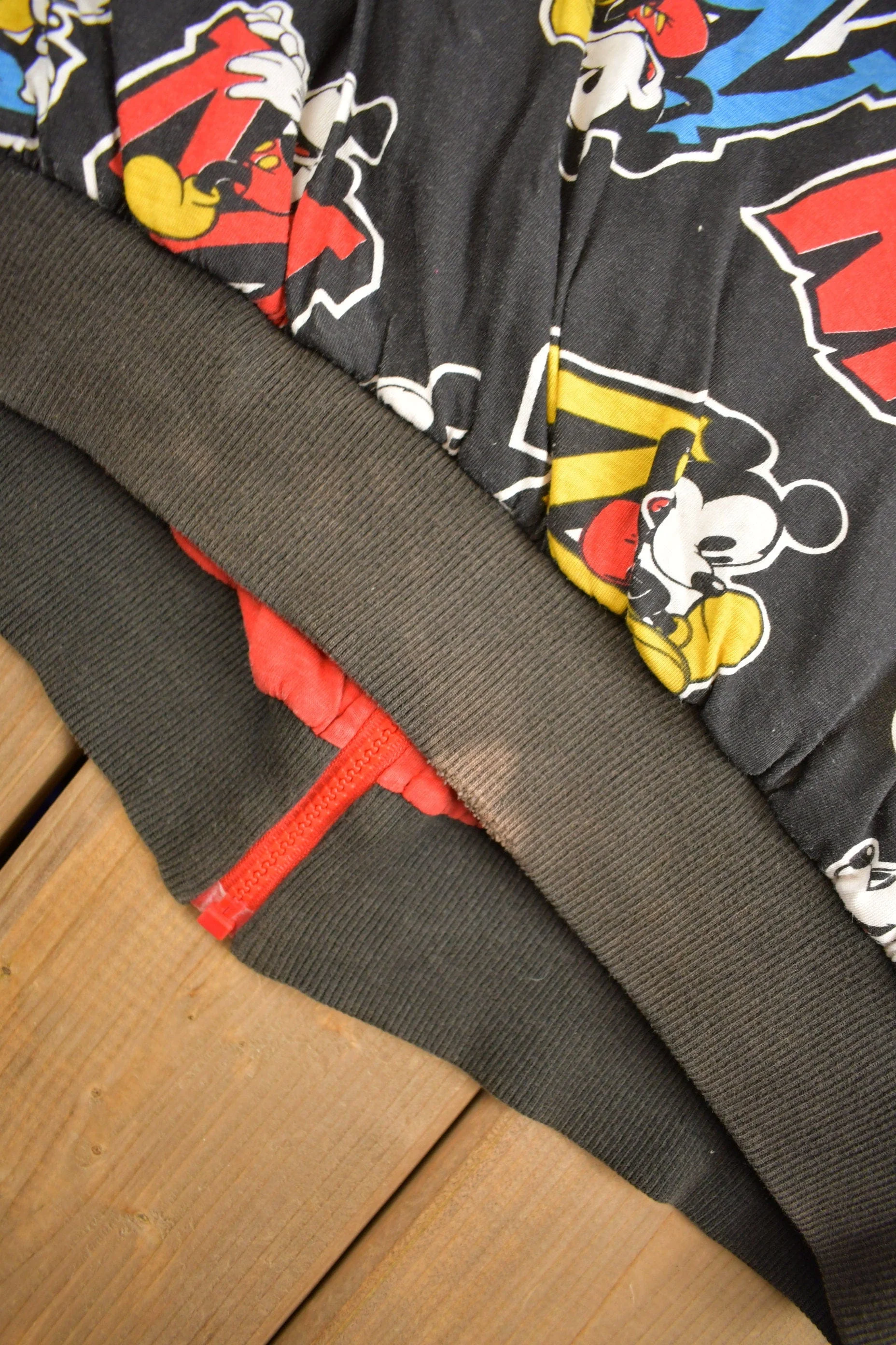 Vintage 1990s Disney Mickey Mouse All Over Print Reversible Jacket Men's Large - Image 7