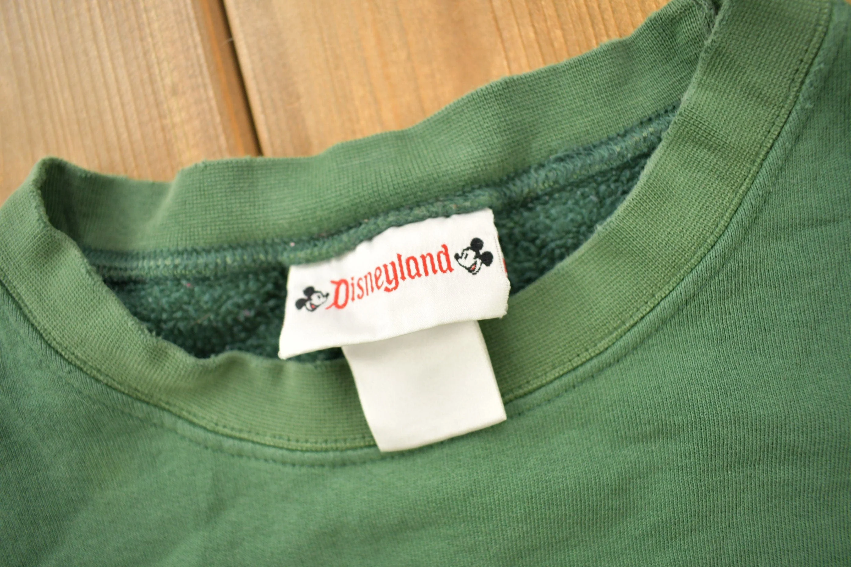Vintage 1990s DisneyLand Tigger Crewneck Sweatshirt Men's Large - Image 5