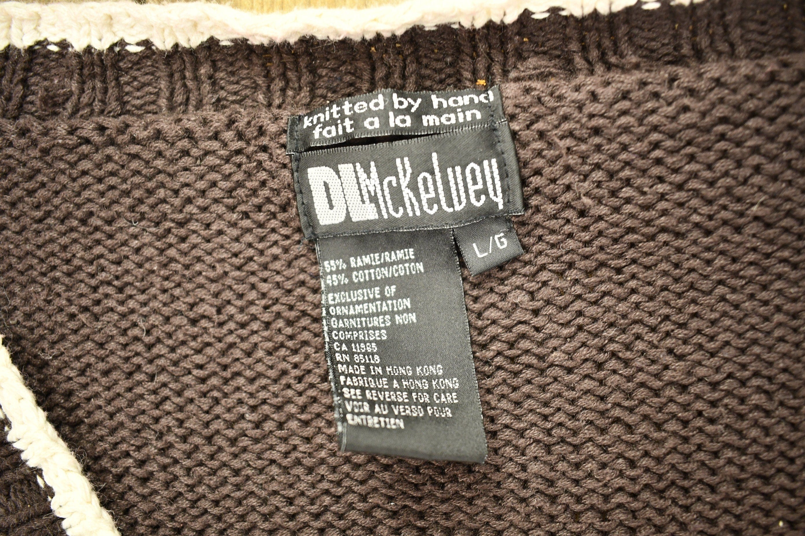 Vintage 1990s DL McKelvey Hand Knitted Cardigan Sweater Men's XL - Image 4