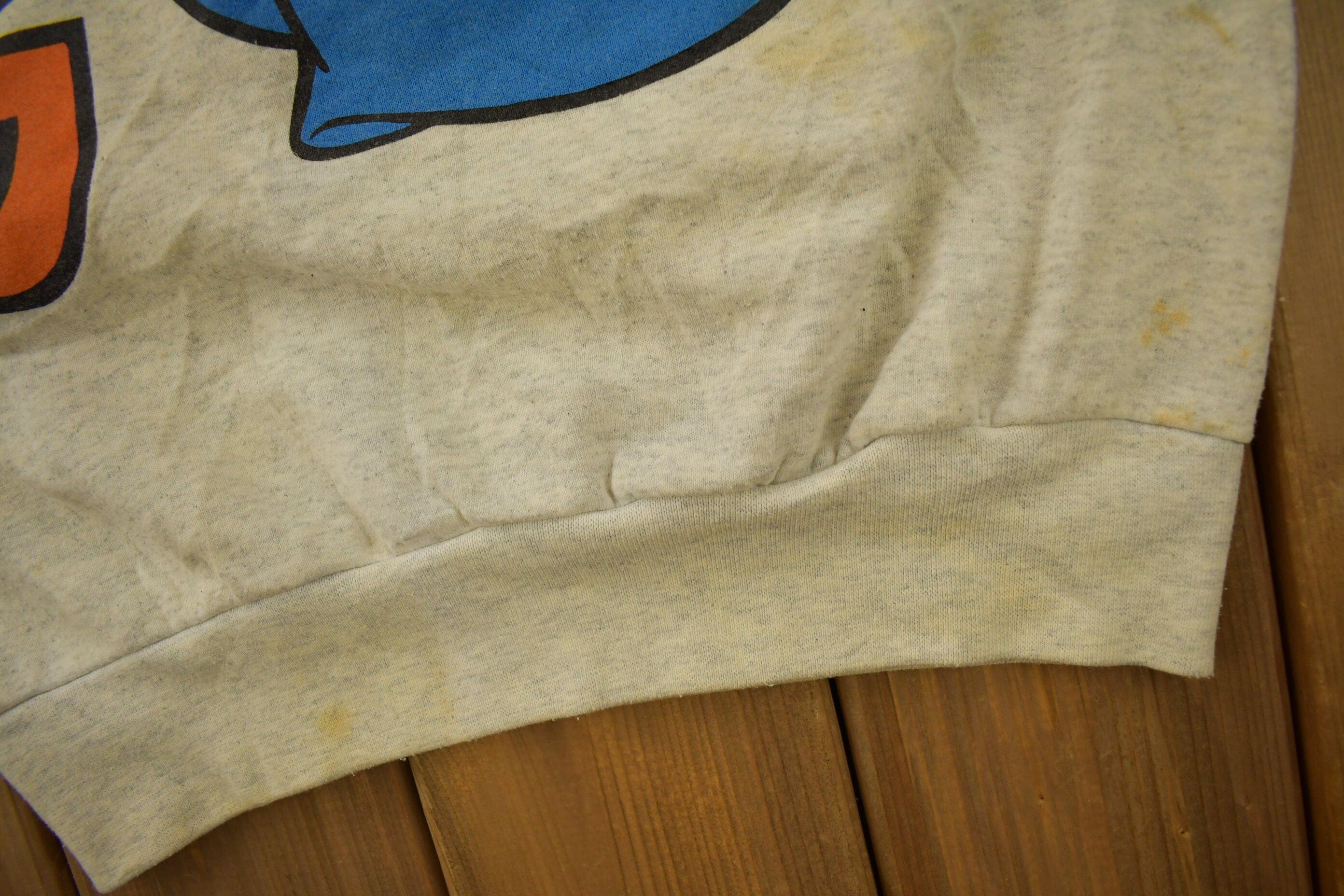 Vintage 1990s Donald Duck Disney Originals Crewneck - Image 4