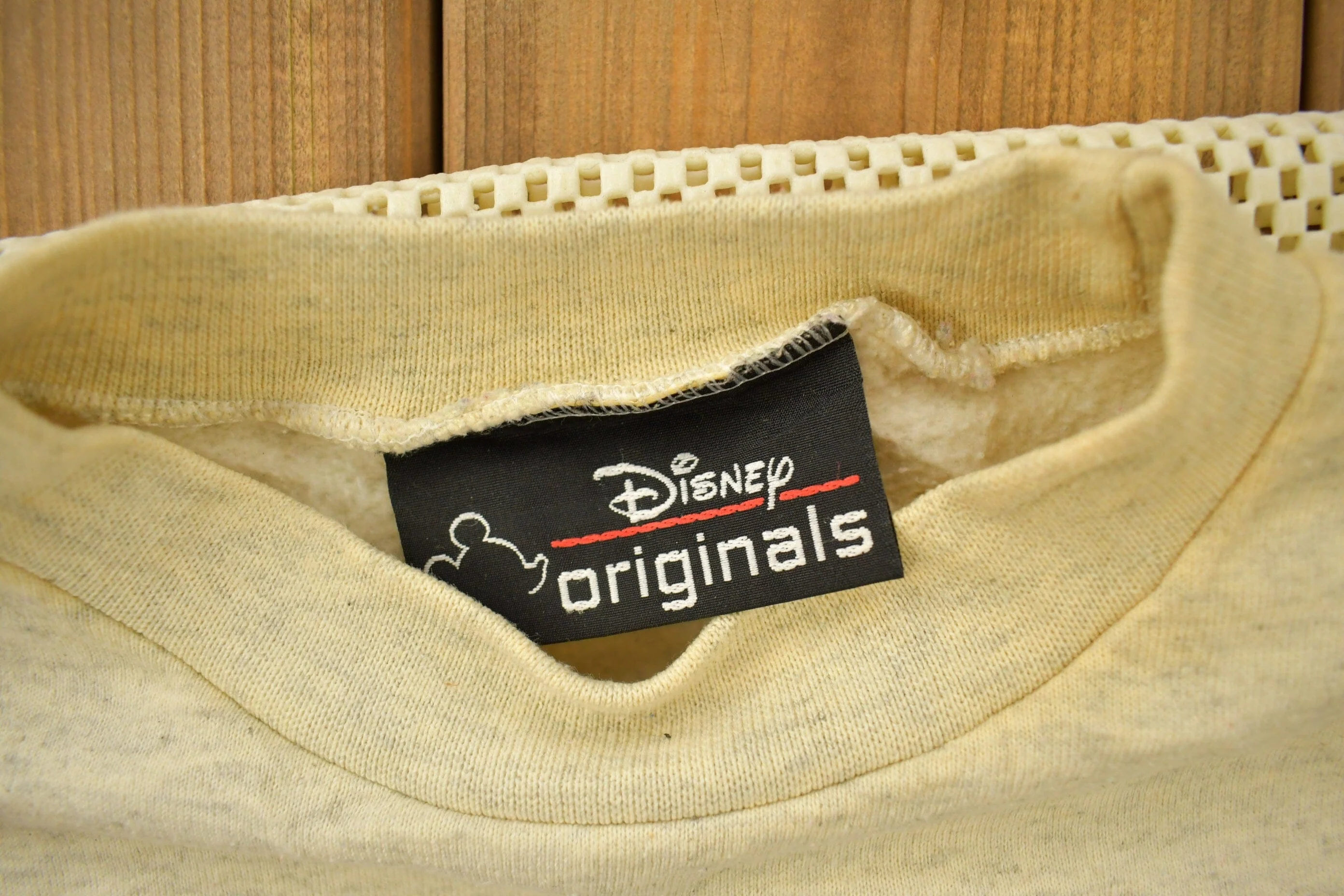 Vintage 1990s Donald Duck Disney Originals Crewneck - Image 6