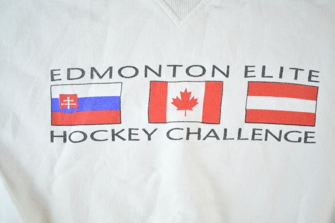 Vintage 1990s Edmonton Elite Hockey AOP Souvenir Crewneck Sweatshirt Made In USA Men's XL - Image 3