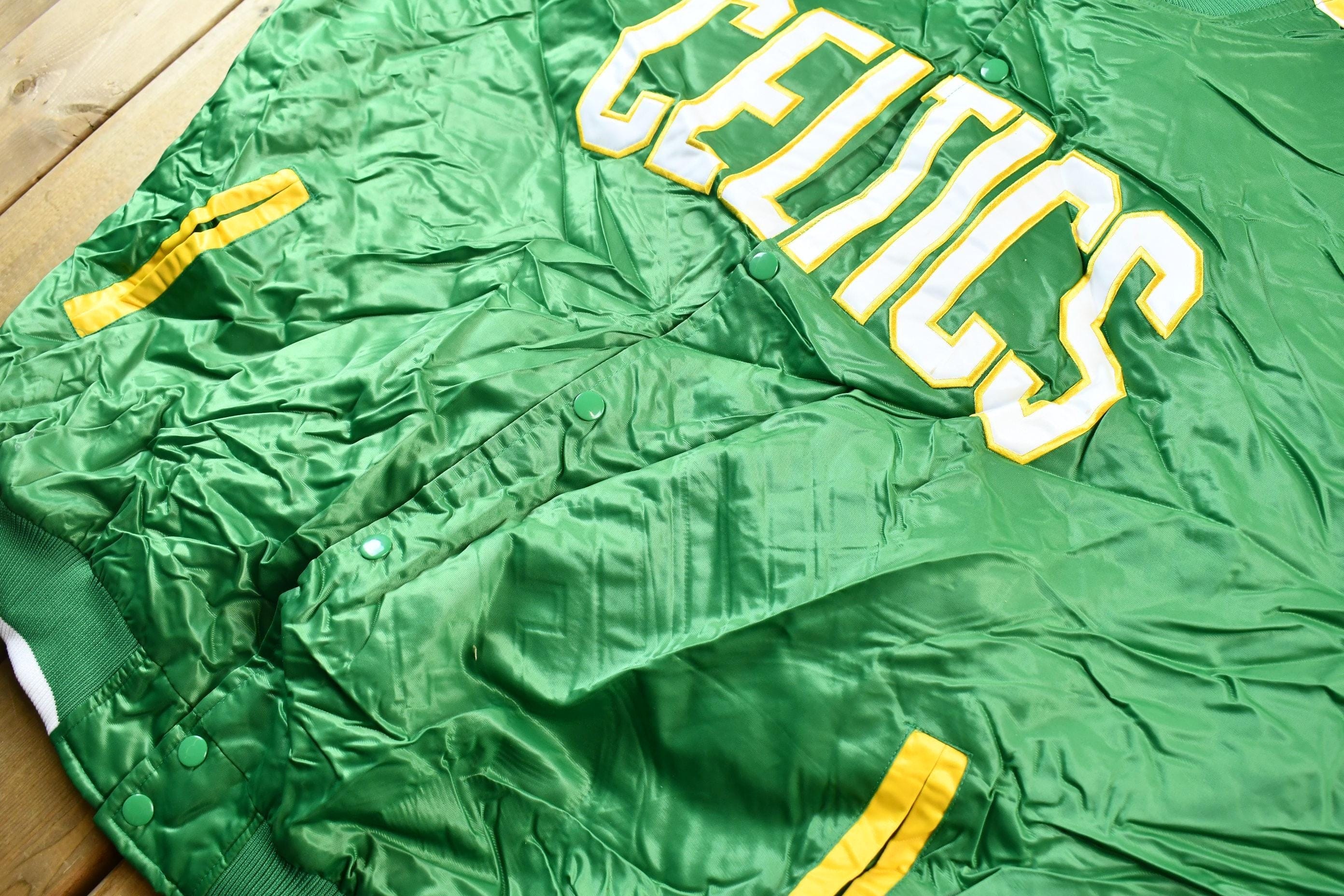 Vintage 1990s Hardwood Classics Boston Celtics NBA Basketball Embroidered Snap Button Satin Bomber Jacket Men's 3XL - Image 5
