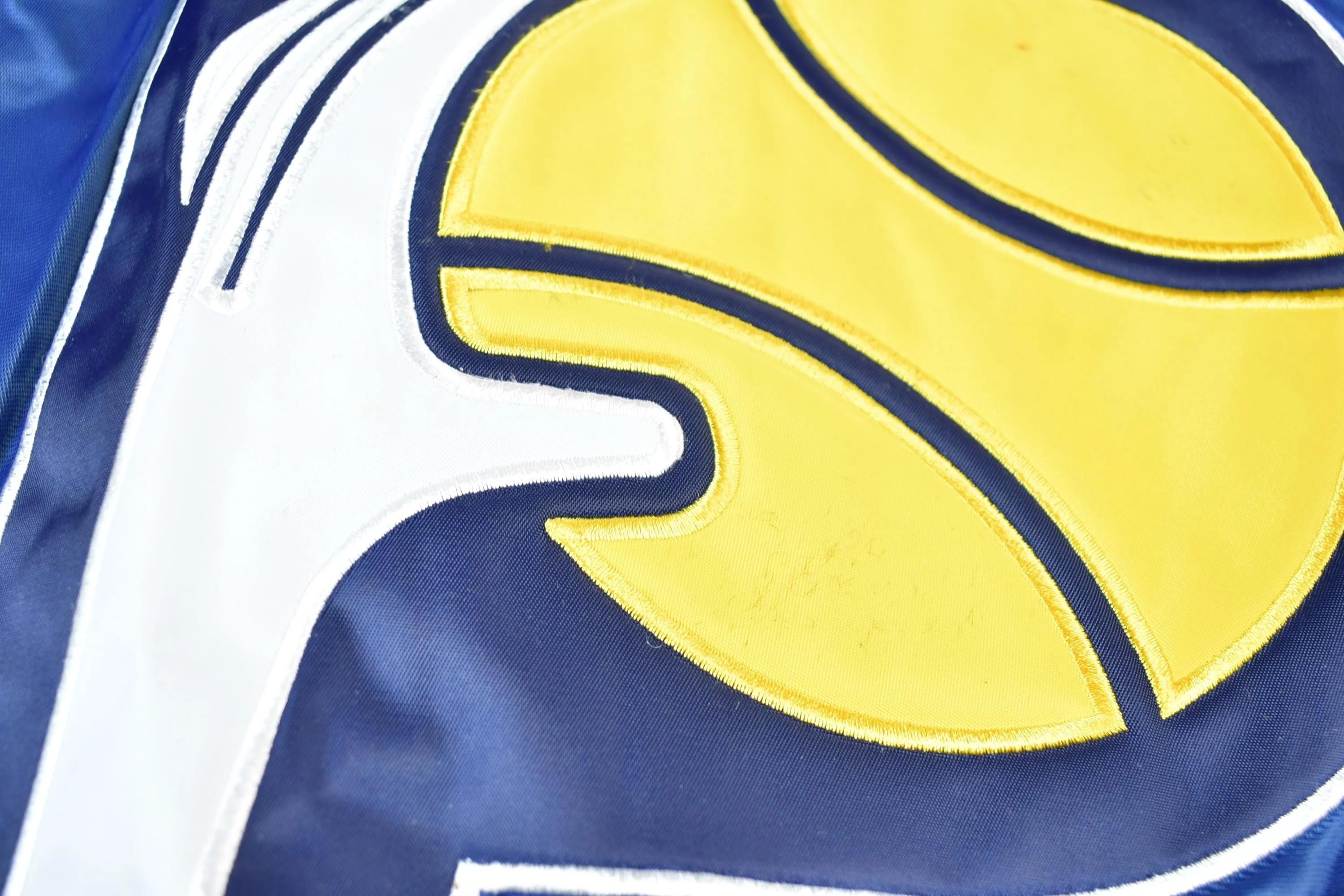 Vintage 1990s Indiana Pacers NBA Hardwood Classics Puffer Bomber Basketball Warm Up Jacket Men's 2XL - Image 8