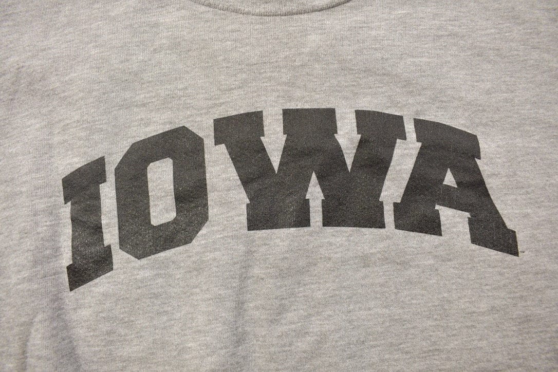 Vintage 1990s Iowa University Collegiate Crewneck Men's XL - Image 3