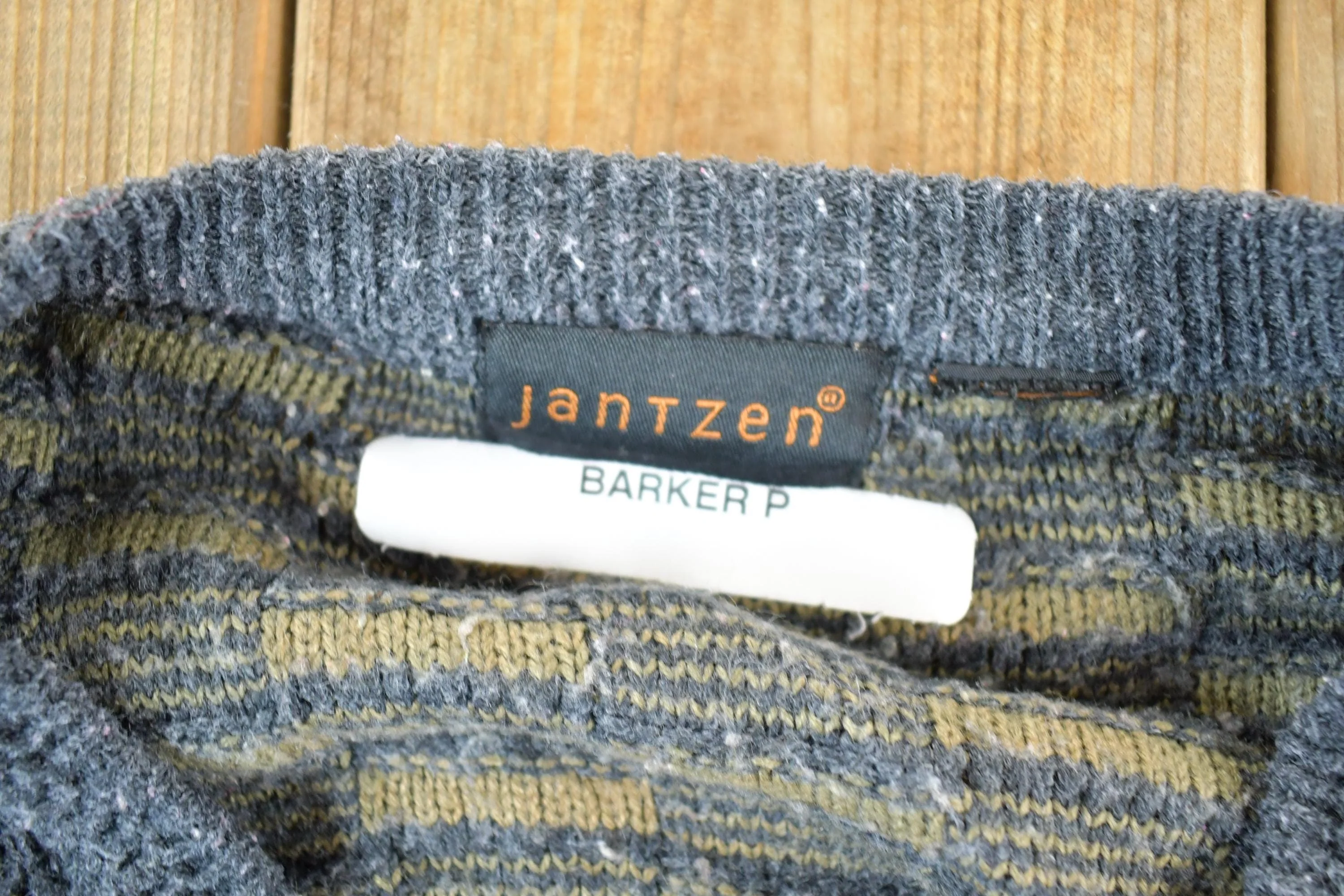 Vintage 1990s Jantzen Knit Abstract Pattern Cardigan Sweater Mens XL - Image 3
