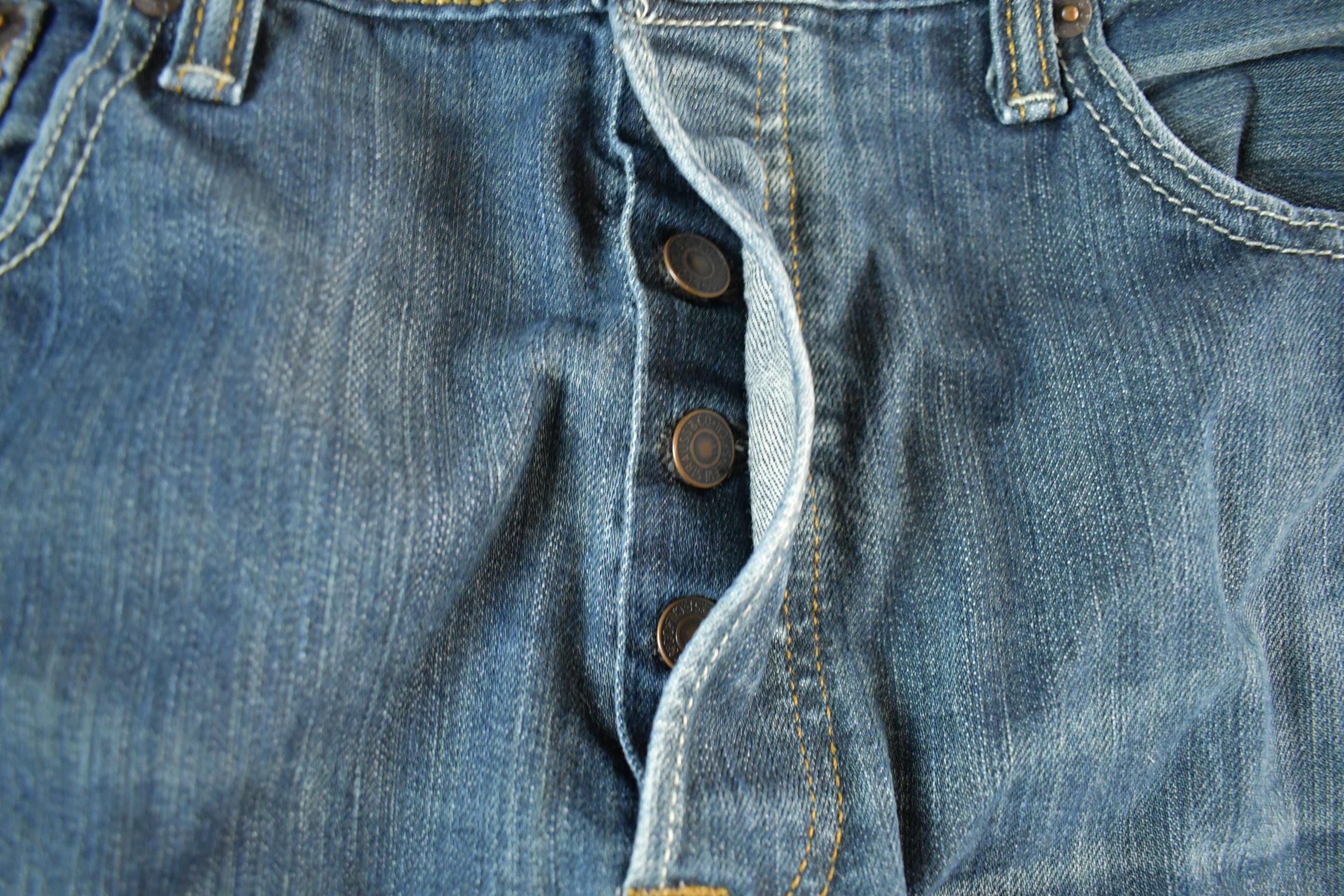 Vintage 1990s Levi's 501 Denim Jeans Men's 34 x 30 - Image 4