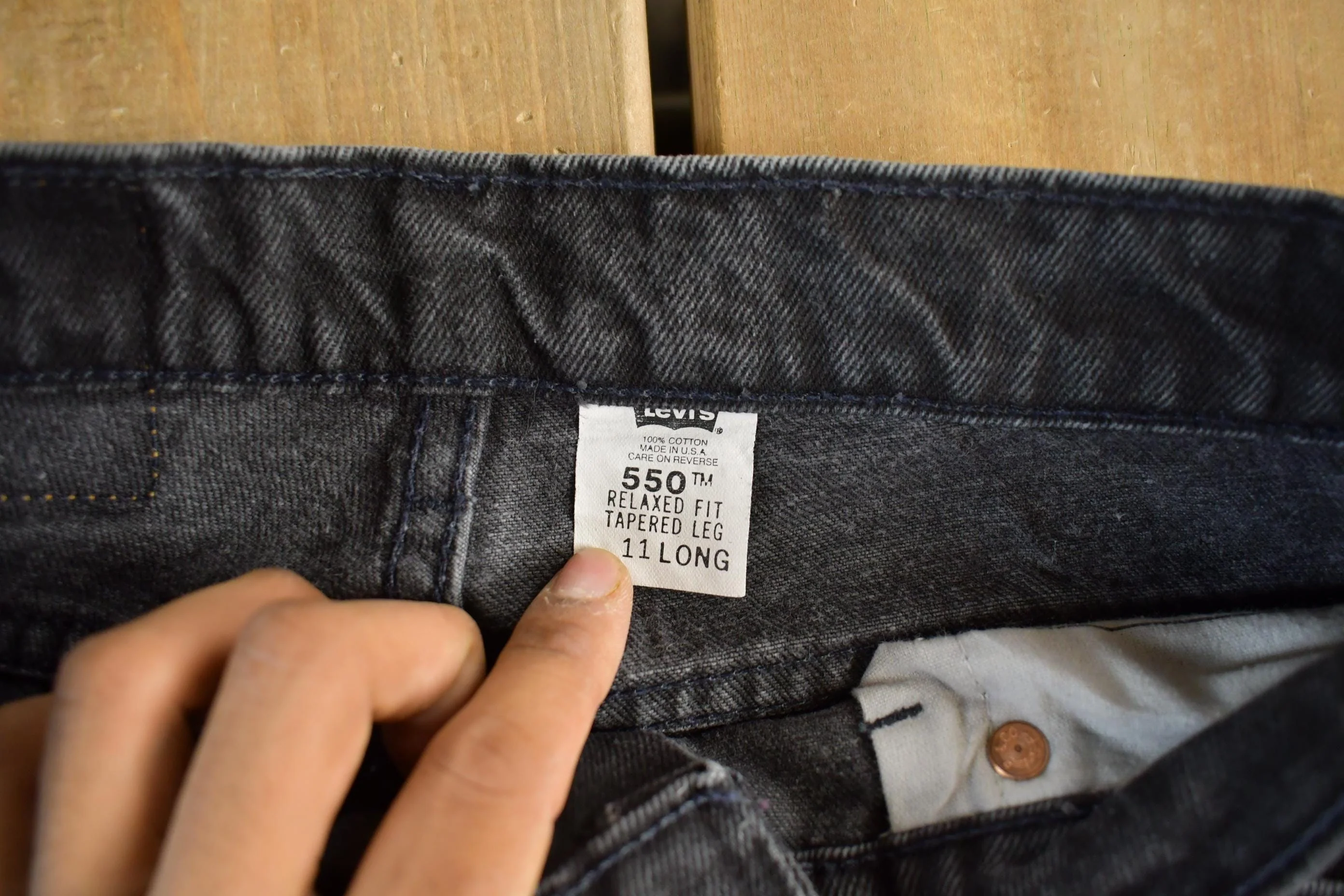 Vintage 1990s Levi's 550 Denim Jeans Women's 29 x 33 - Image 4