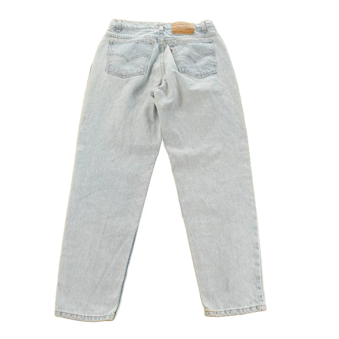 Vintage 1990s Levi's 921 Tapered Fit Denim Jeans Women's 32 x 29 - Image 2