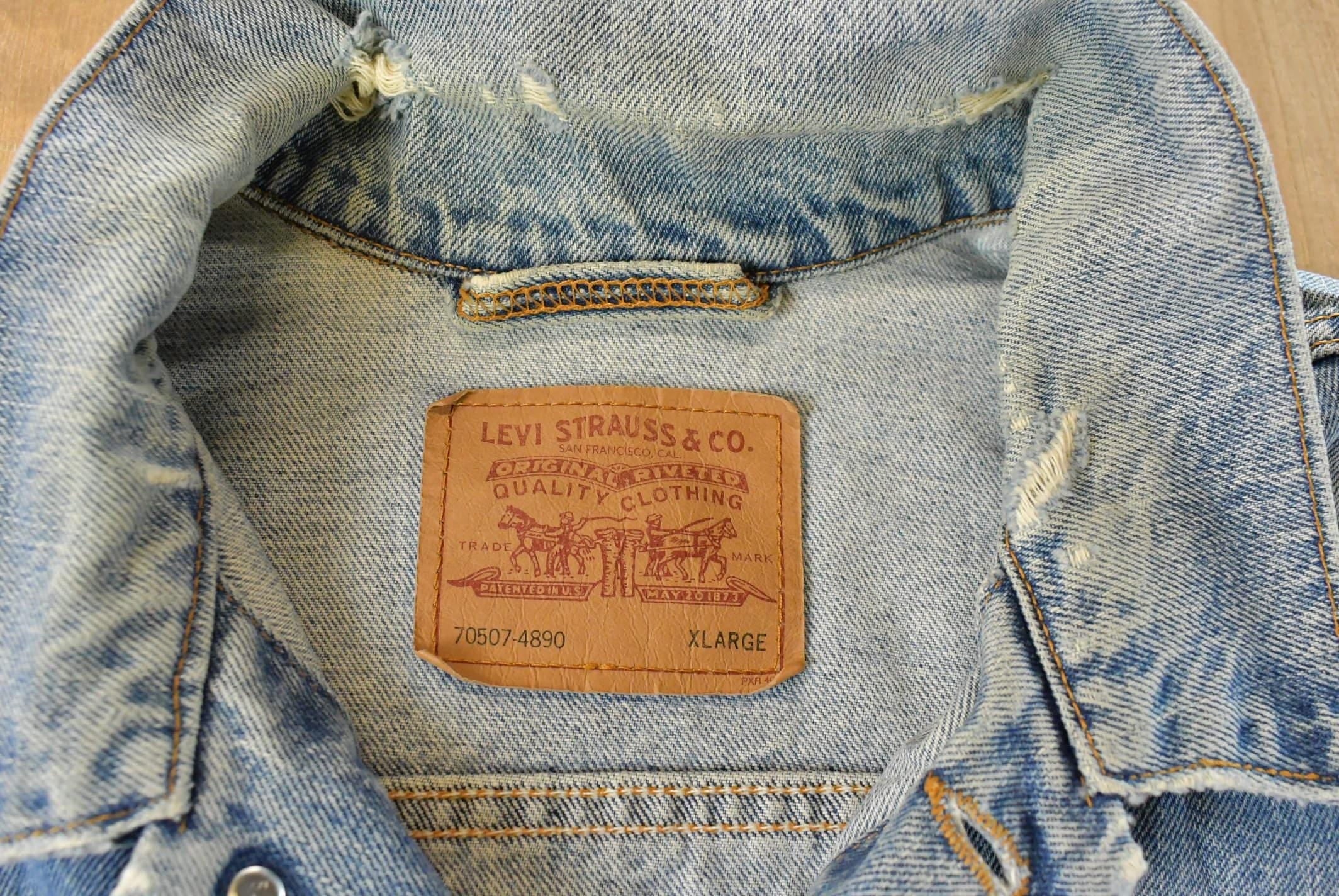 Vintage 1990s Levi's Denim Jean Trucker Jacket Men's XL - Image 4