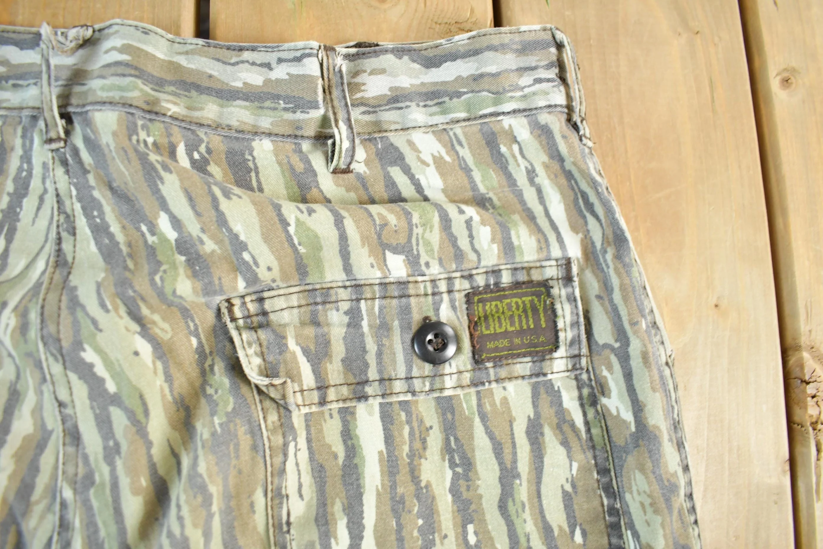 Vintage 1990s Liberty Forest Camo Cargo Hunting Pants Men's Medium 33 x 31 - Image 5