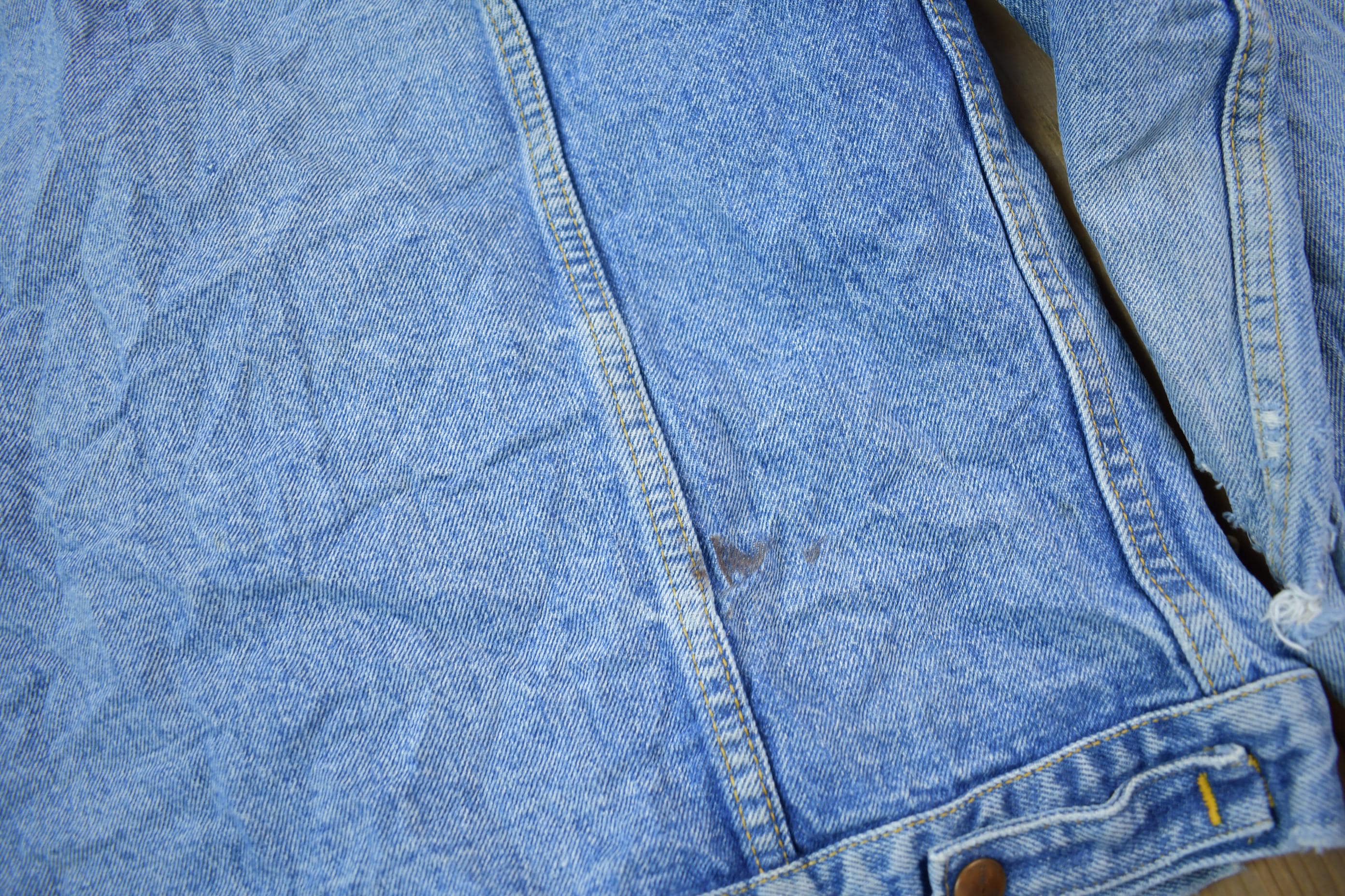 Vintage 1990s Light Wash Jean Jacket Size Men's Medium - Image 6